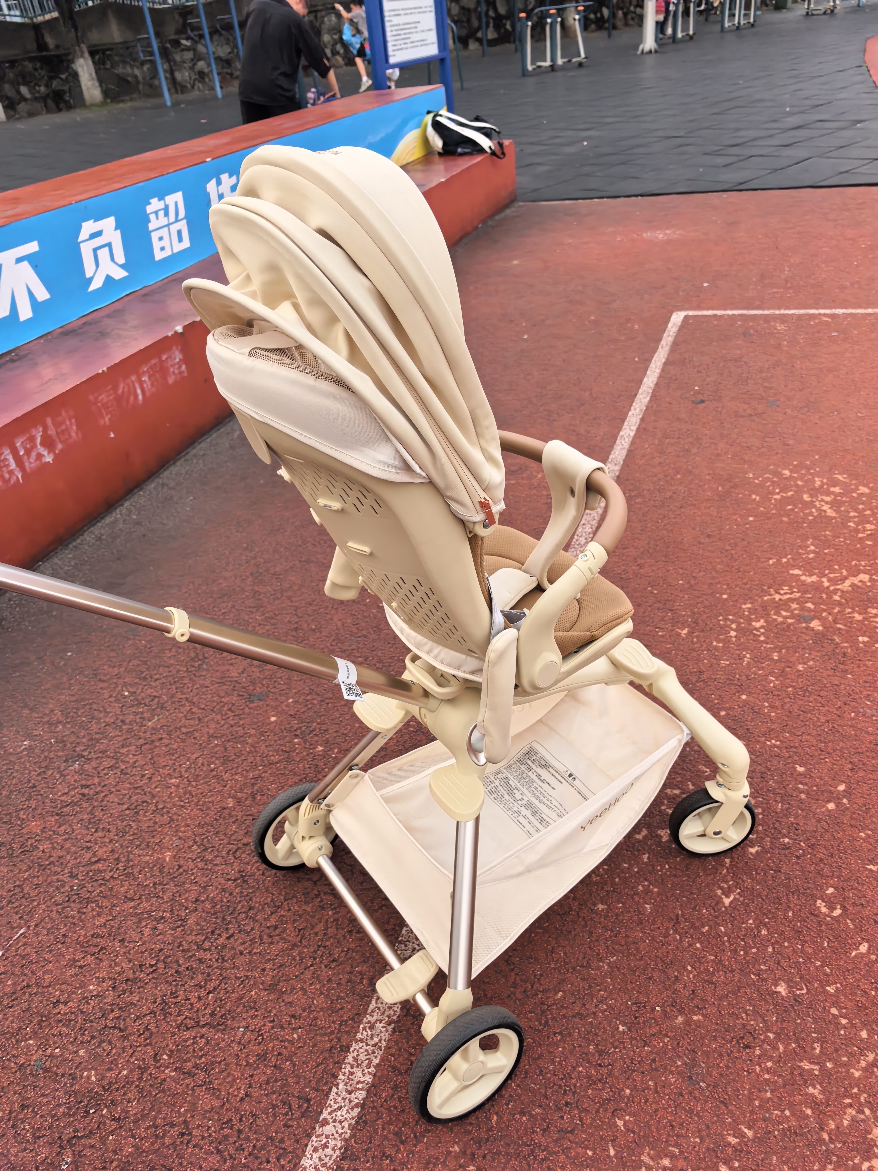 英氏（YEEHOO）风行遛娃神器 双向高景观婴儿车折叠可坐可躺轻便带减震 简咖色 实拍图