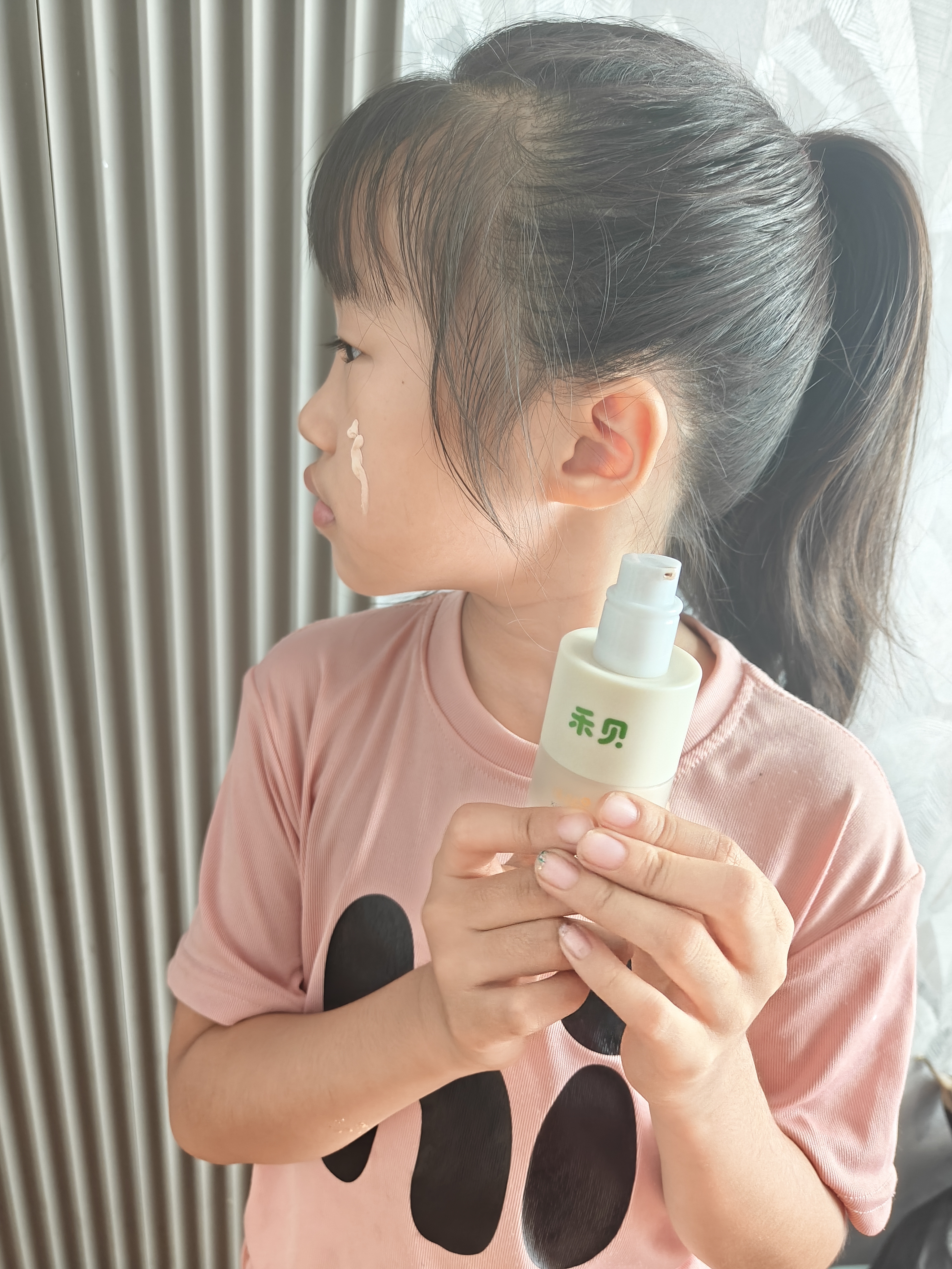 禾贝儿童化妆品无毒粉底液水润遮瑕3-6-12岁舞台妆表演用彩妆生日礼物 实拍图