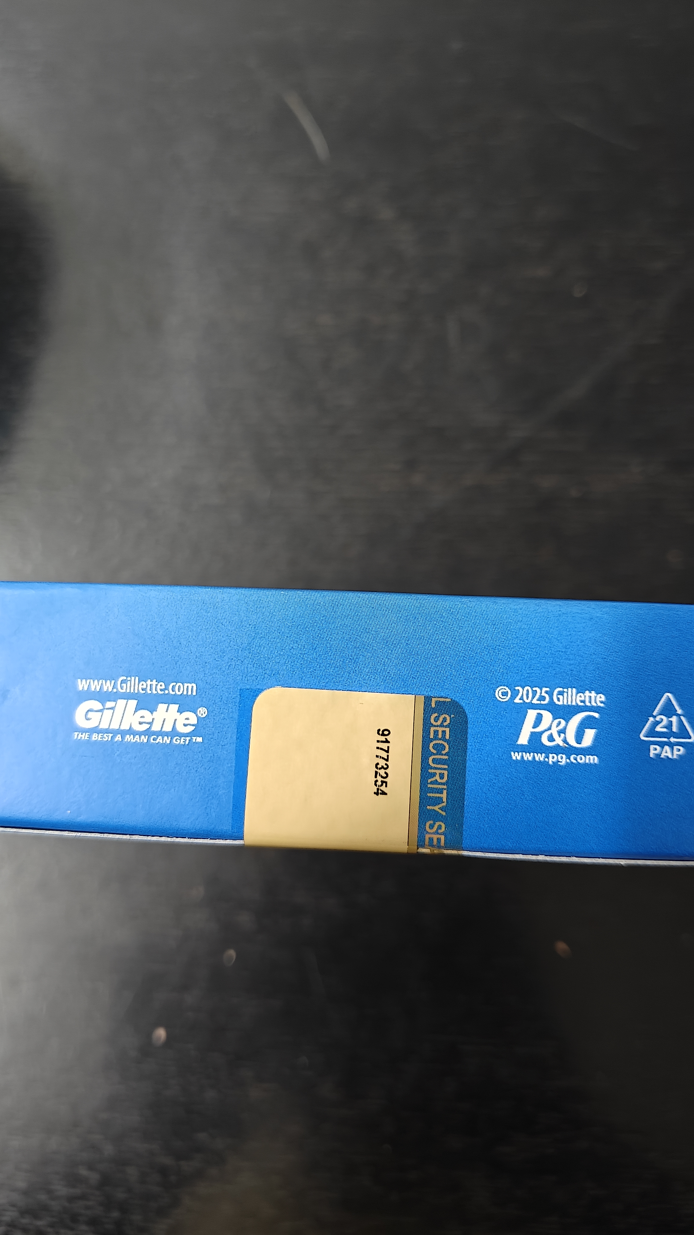 吉列（Gillette）锋速3【万人好评】剃须刀手动刮胡刀片刀架刀头 锋速3 8刀头 实拍图
