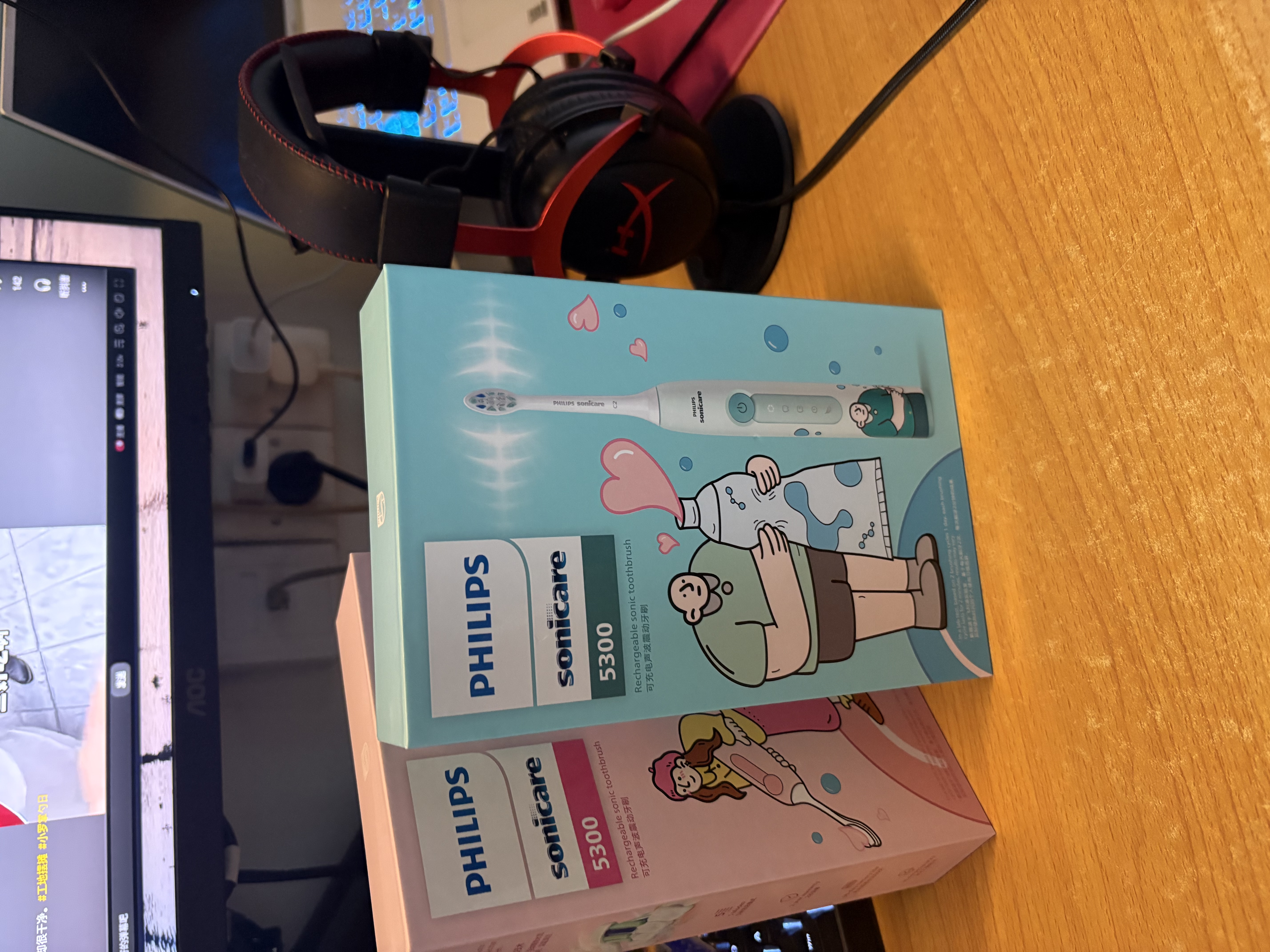飞利浦（PHILIPS）爆款推荐电动牙刷钻石3系6730升级款微泡水流科技洗漱软毛洁牙送男友女友生日官方旗舰礼物 【心动CP】乔治刷&莉莉刷 实拍图