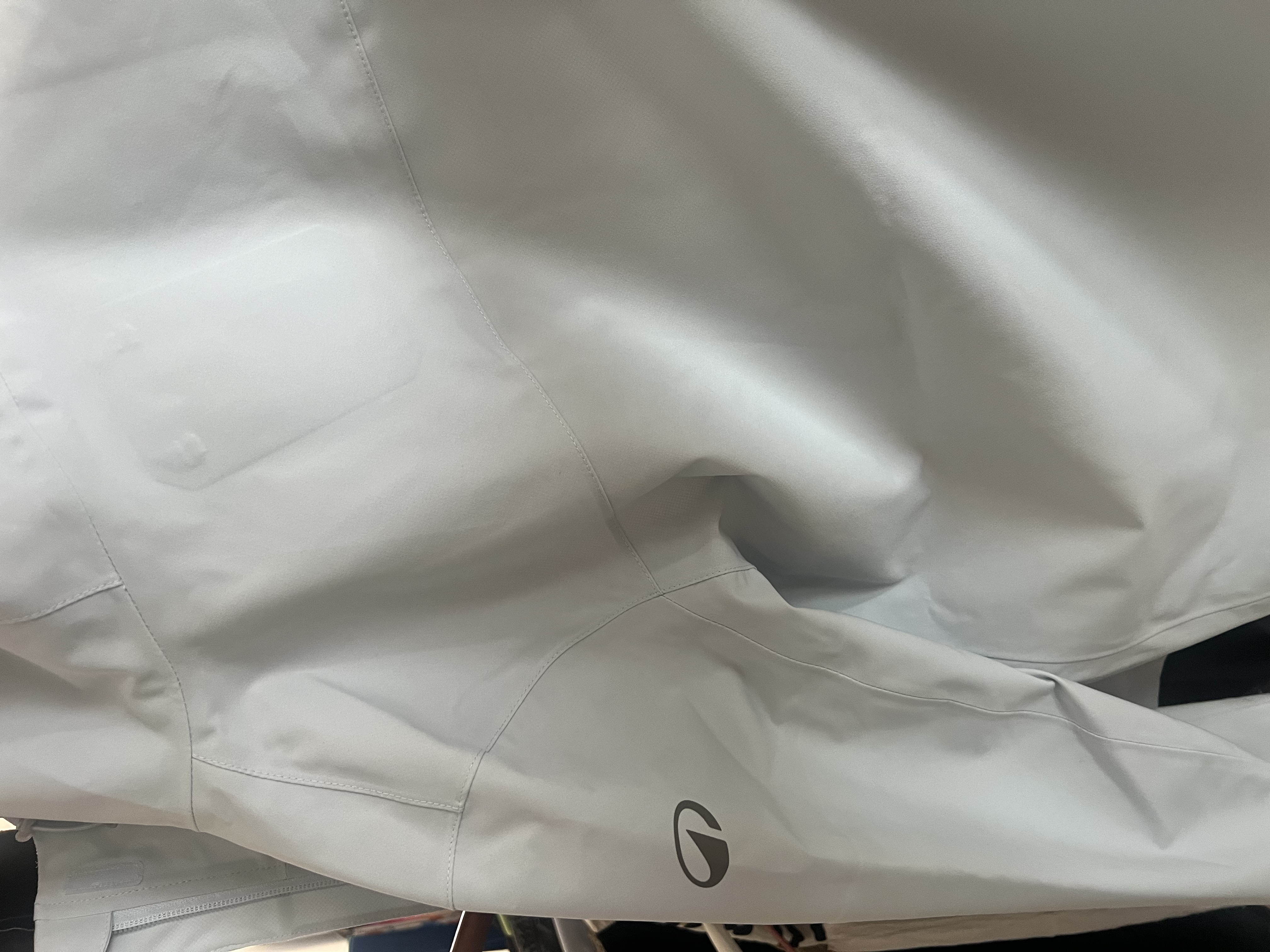 迪卡侬（DECATHLON）户外硬壳冲锋衣女款春秋登山服防风防水夹克风衣运动外套MH150 云纱蓝 S 实拍图
