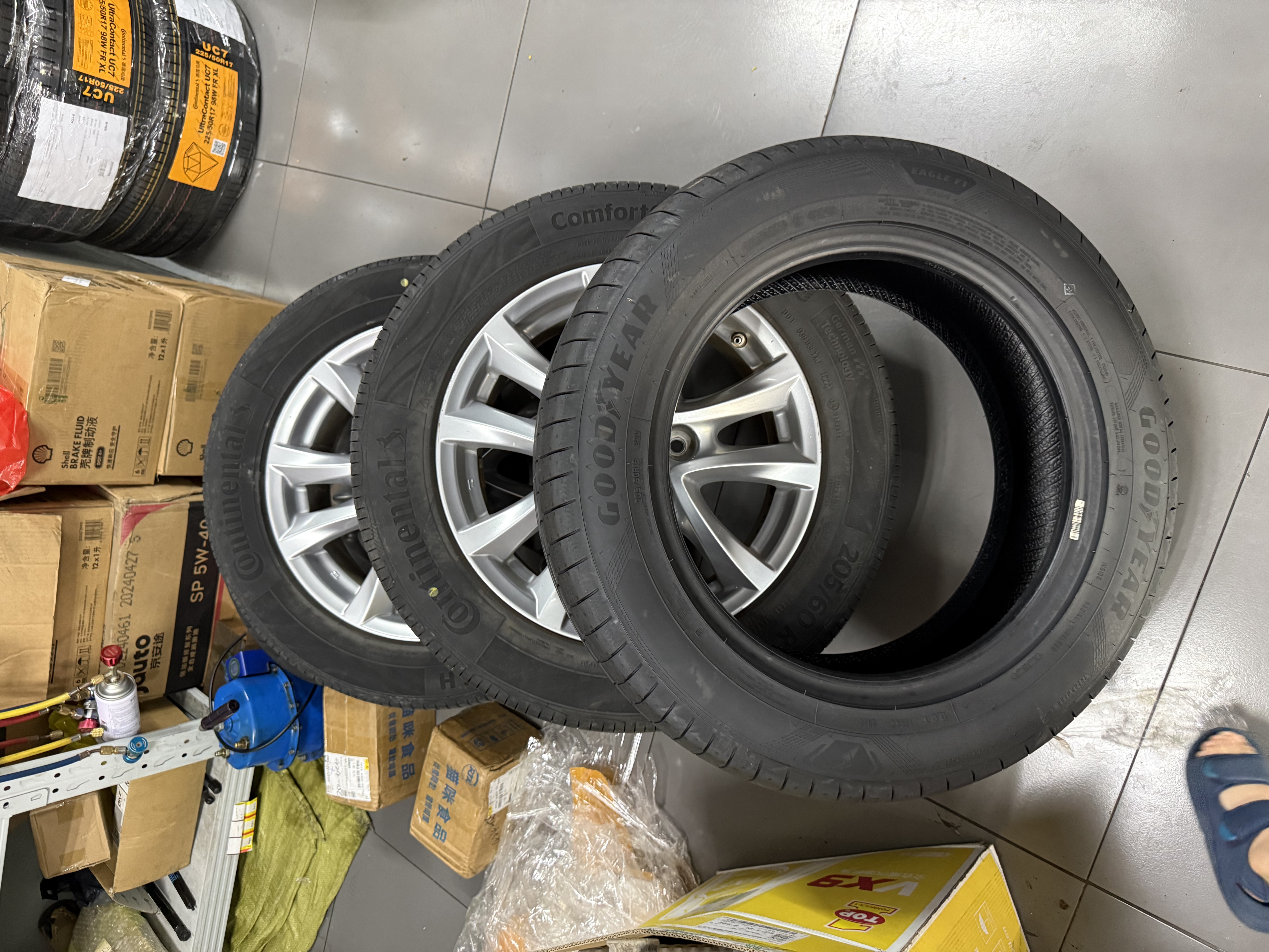 固特异（Goodyear）汽车轮胎205/60R16 92V 鹰驰F1酷跑 适配 轩逸/新福克斯 御乘升级 实拍图