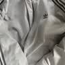 adidas通勤百搭三条纹休闲运动夹克早秋外套男女阿迪达斯三叶草 浅灰 (推荐选大一码)   M 实拍图