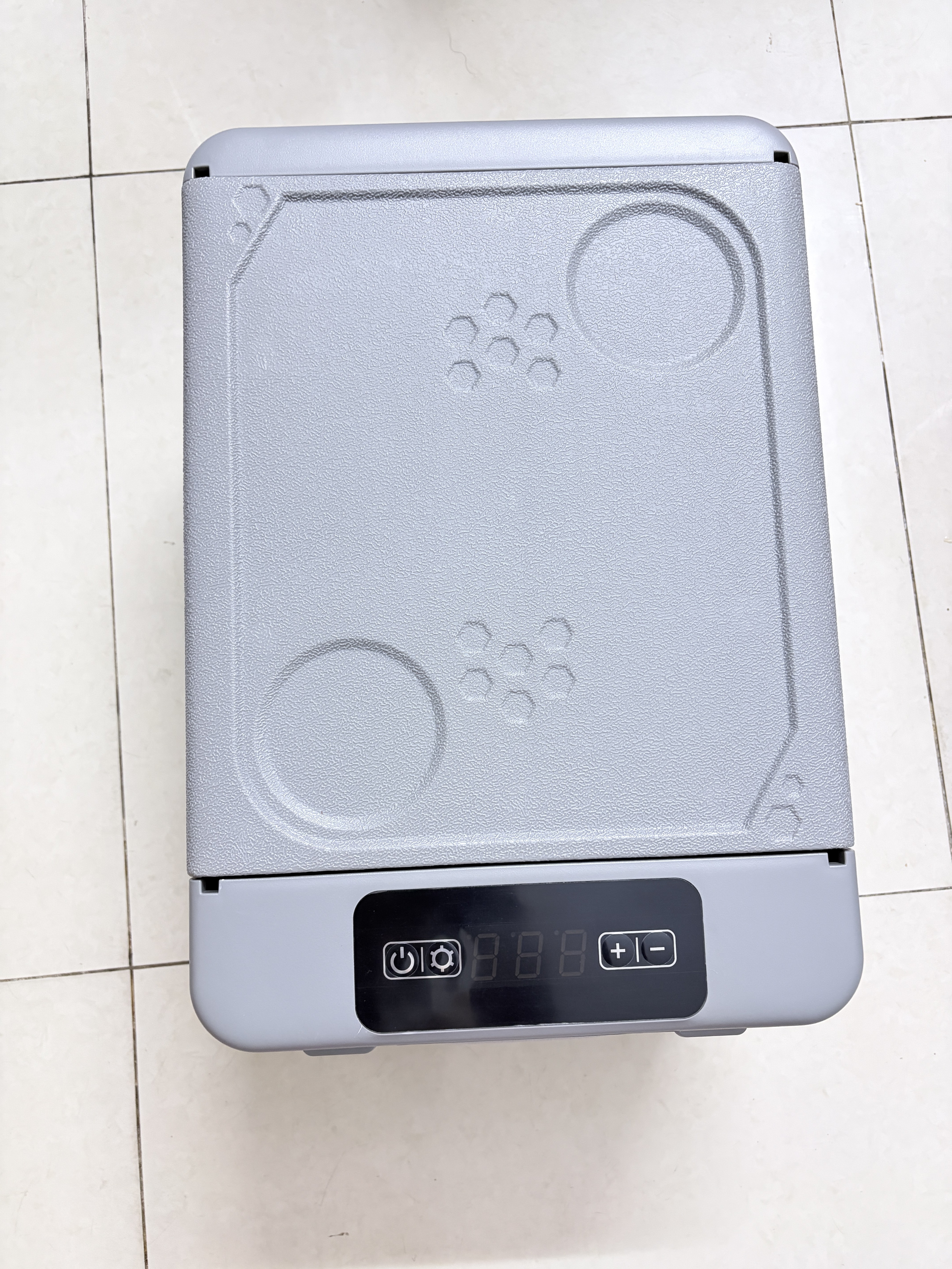 美的（Midea）车载冰箱压缩机制冷车家两用抗震防颠簸冷藏冷冻精准控温CL-11SM 实拍图