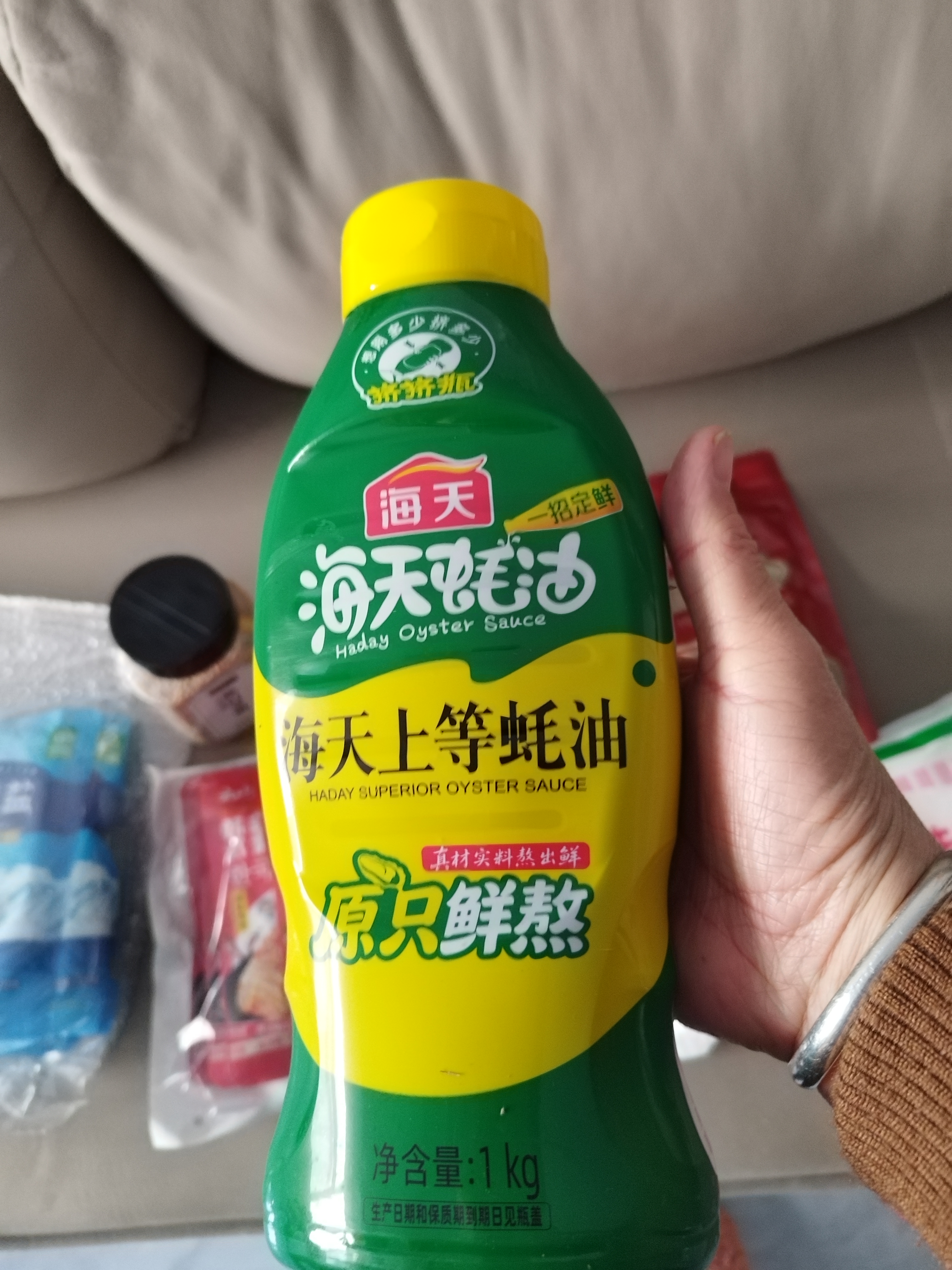 海天蚝油1kg 上等耗油调料 挤挤装 上色提鲜增香 家用调料 点蘸捞拌 实拍图