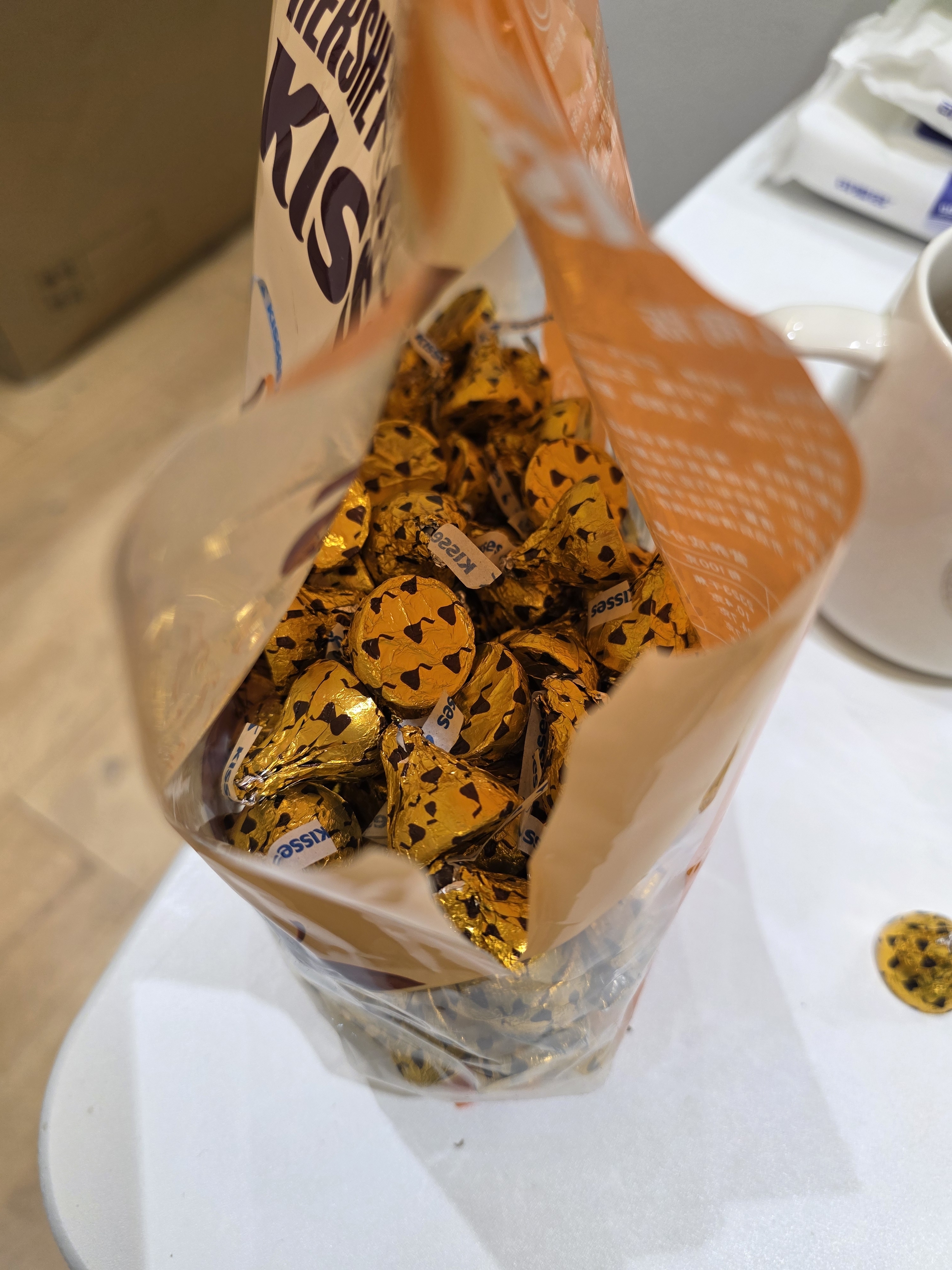 好时Kisses巴旦木牛奶果仁巧克力500g 糖果零食中秋节日礼物 实拍图