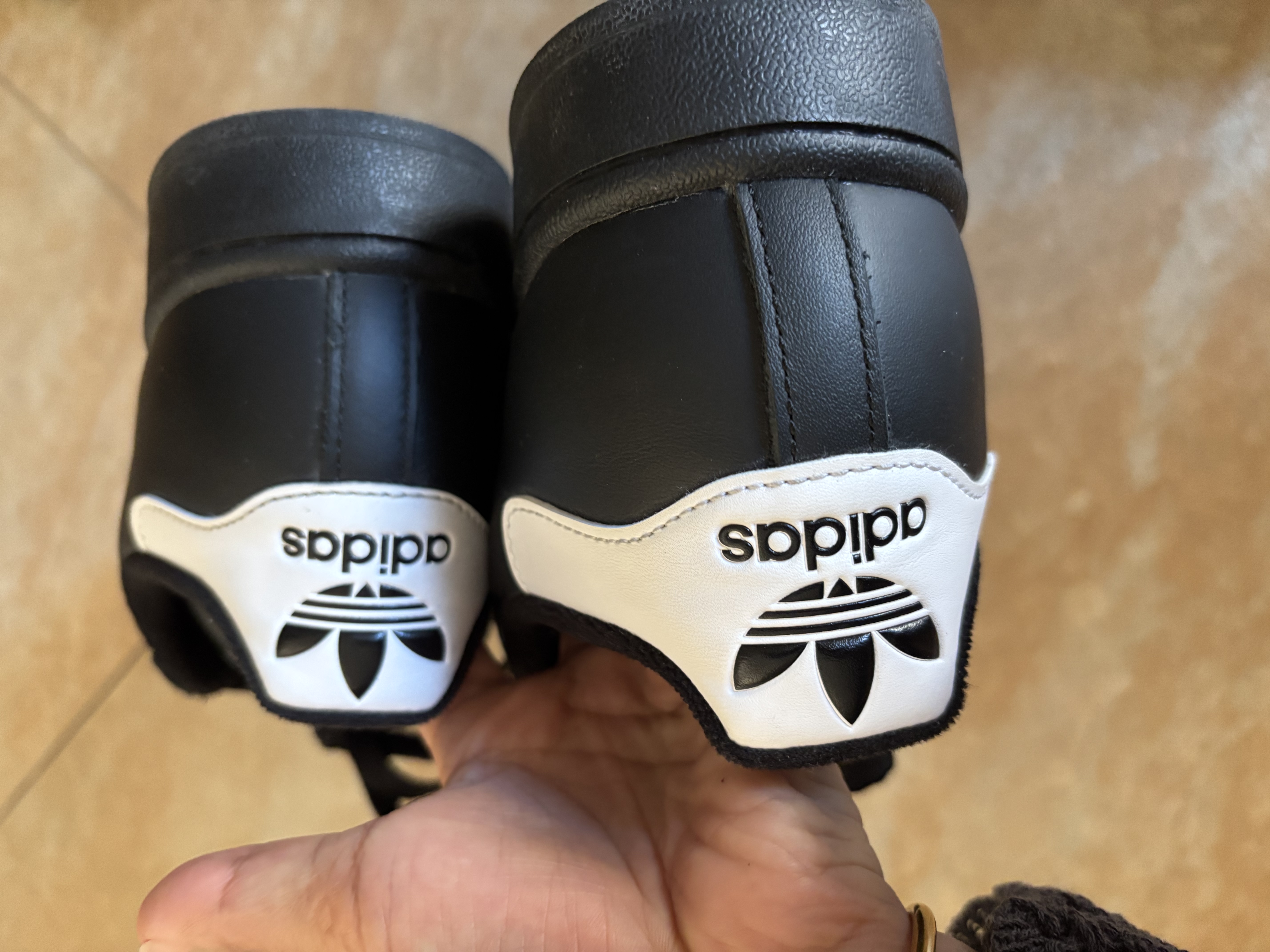 阿迪达斯（adidas）adidas三叶草贝壳头SUPERSTARII男女休闲鞋 JI0079 42.5码 实拍图