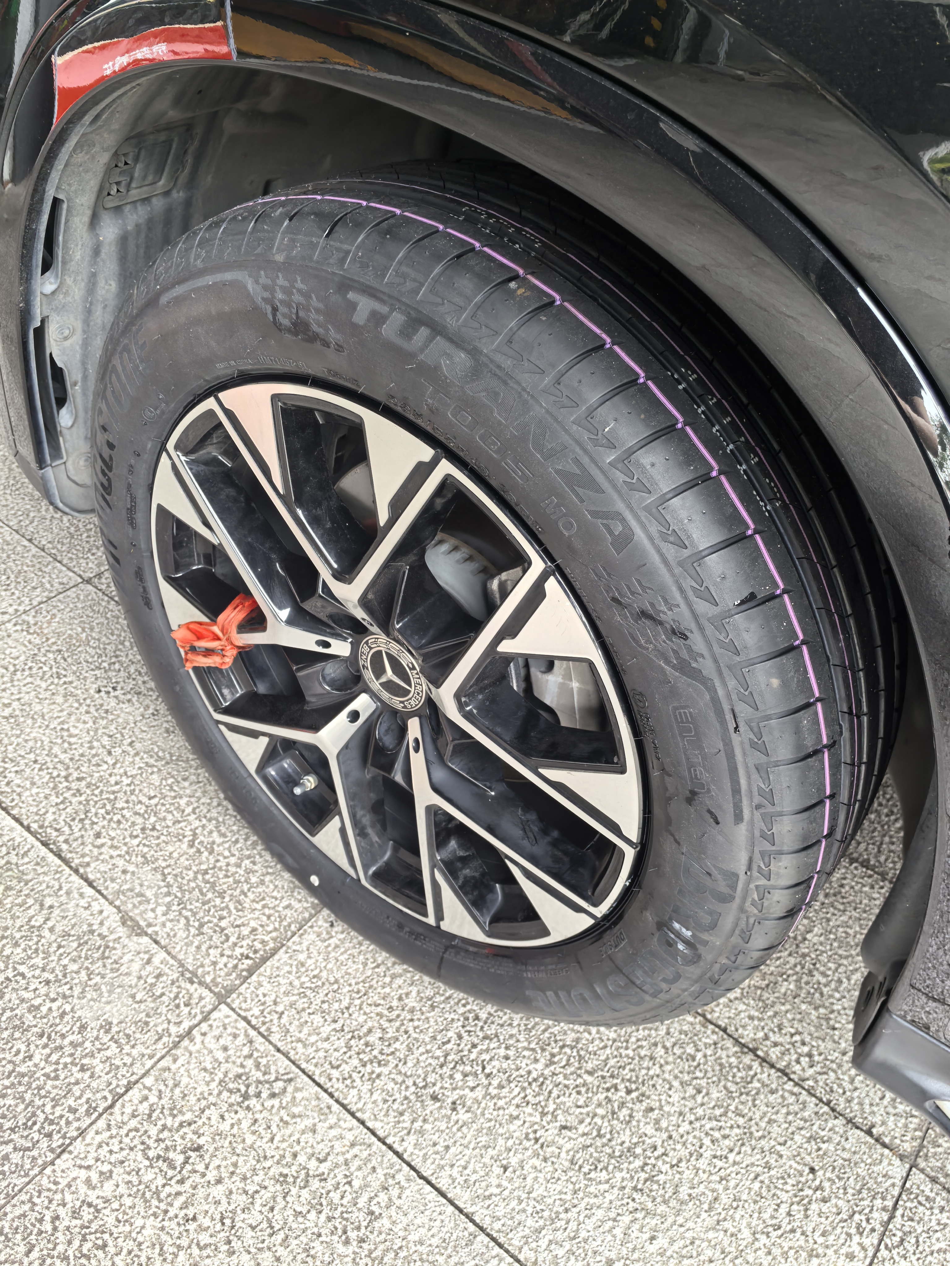 普利司通（Bridgestone）汽车轮胎 235/55R19 105W XL T005 MO原配奔驰GLC/适配哈弗F5 实拍图