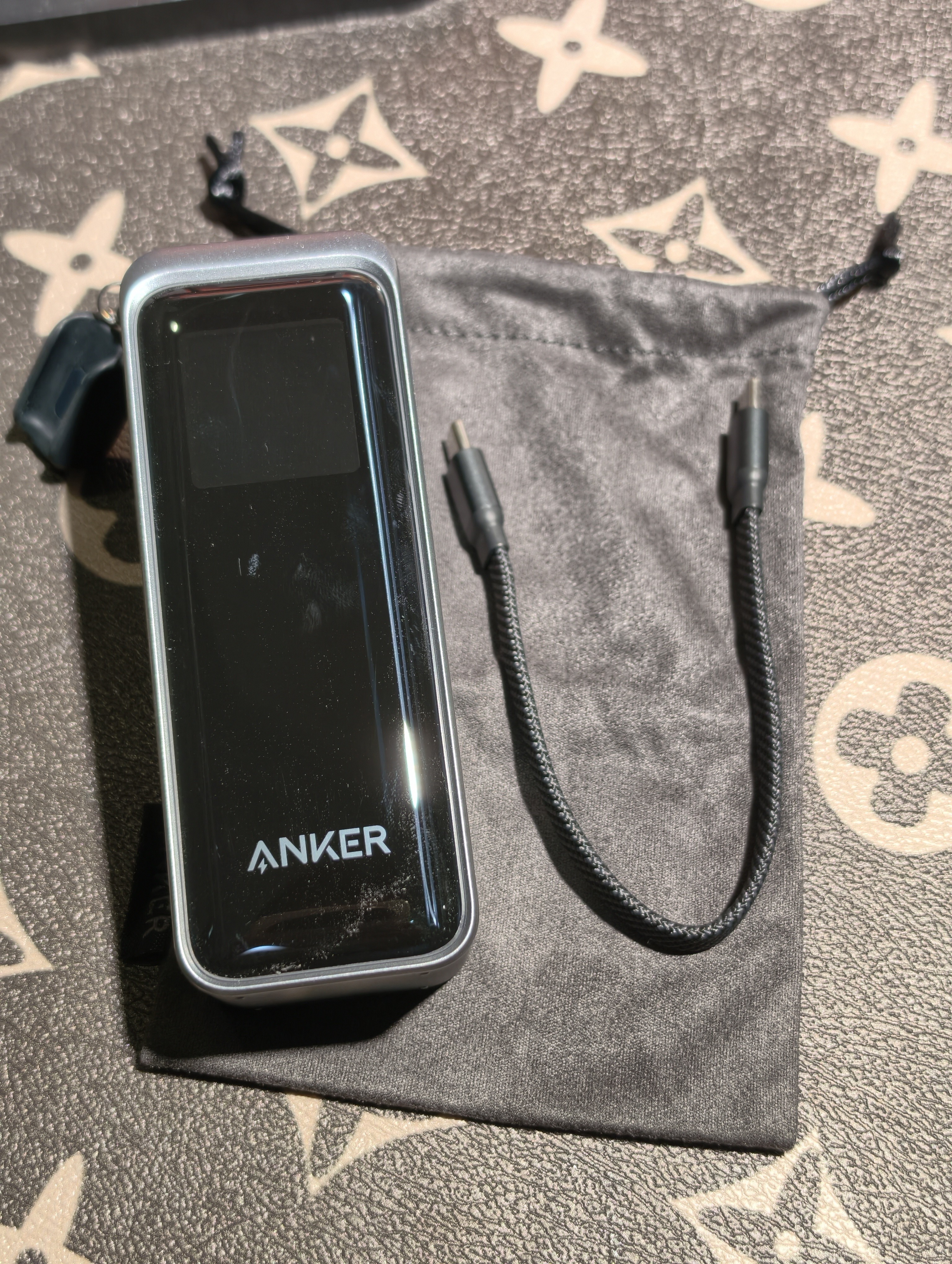ANKER Prime安克【极致小巧】65W三合一充电宝自带插头超级快充线笔记本便携移动电源3C认证可上飞机 实拍图