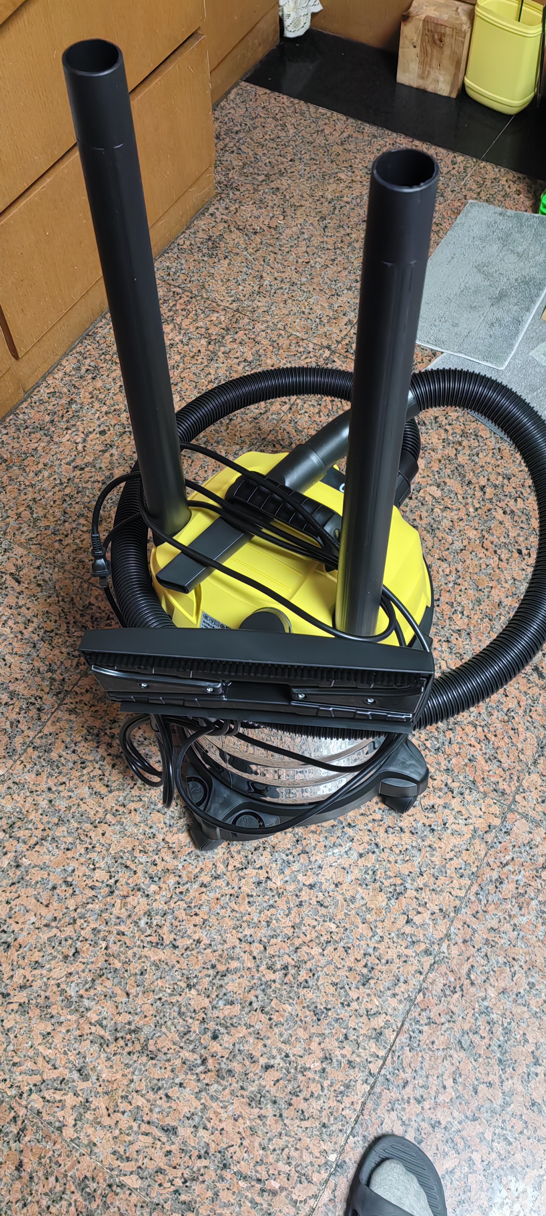 KARCHER德国卡赫 桶式吸尘器18L干湿吹三用家用工业开荒装修保洁地毯宠物大容量大功率超强吸力WD1s 实拍图