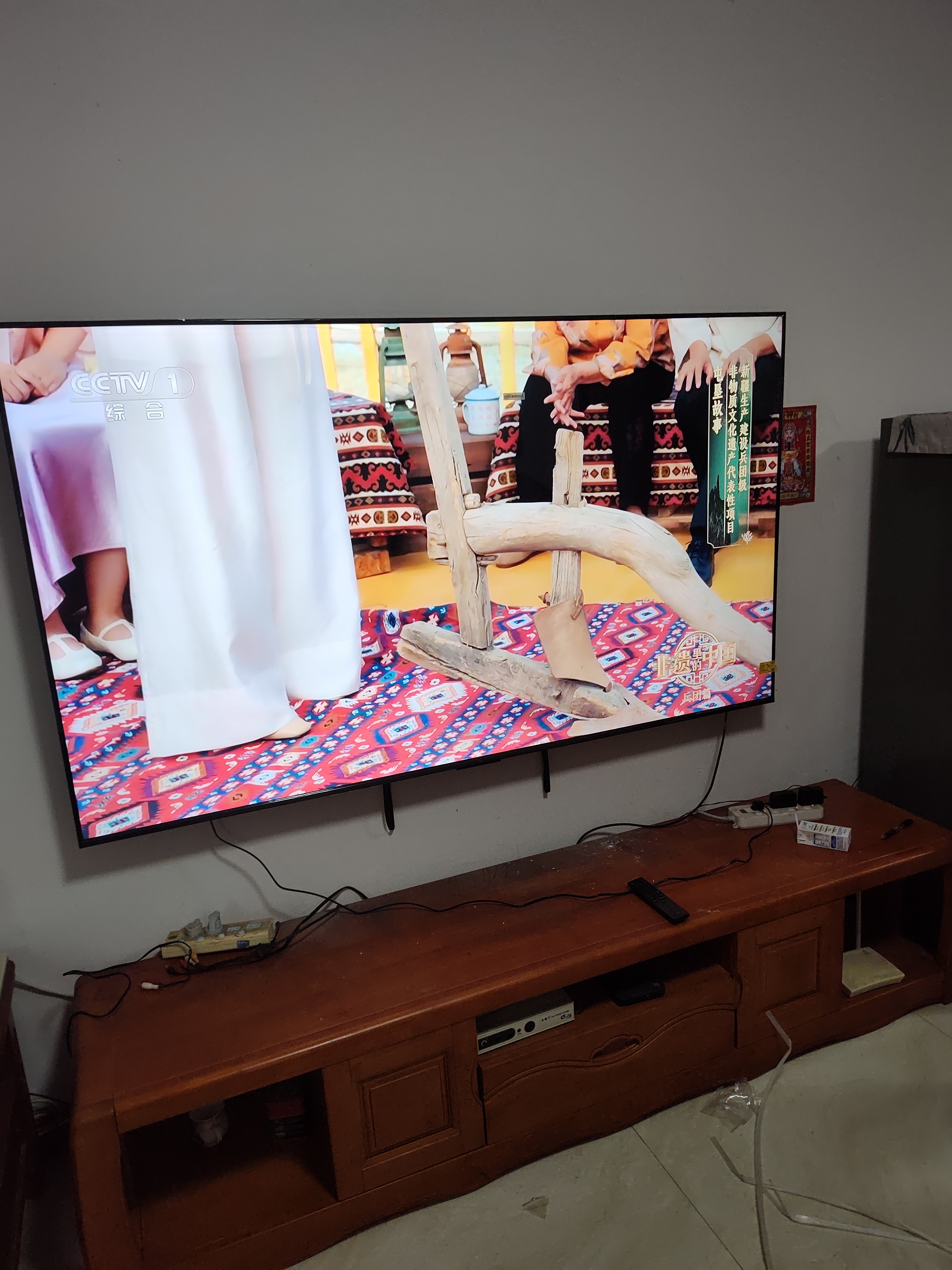 TCL电视 75T5M Plus 75英寸 QD-Mini LED控光 360Hz高刷 安桥音响 WiFi6 超薄 2026新款 国家补贴家电 75英寸 【推荐距离2.3米】【免费底座】 实拍图
