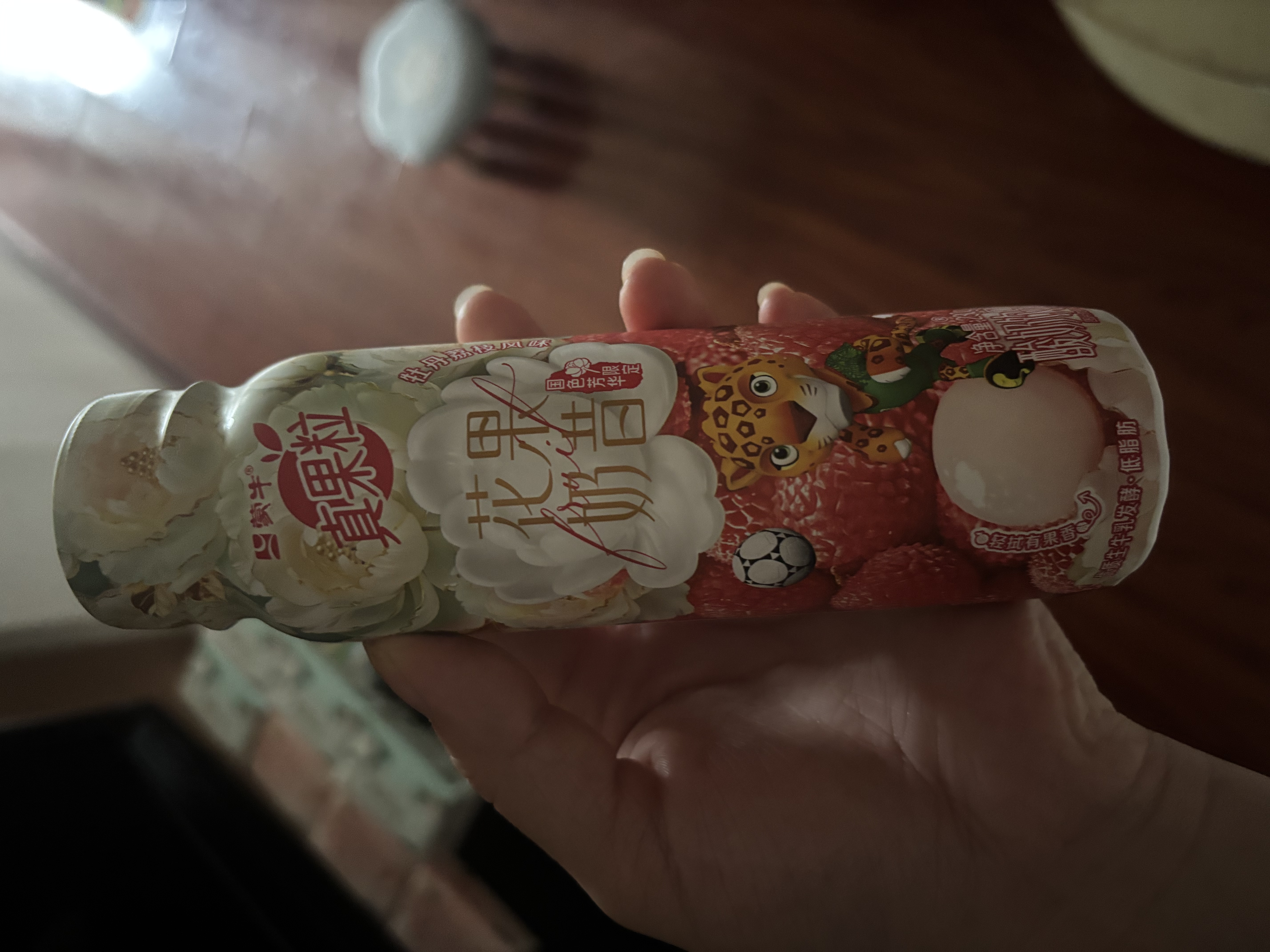 蒙牛真果粒花果奶昔牡丹荔枝风味牛奶饮品230g*10瓶 送礼礼盒 实拍图