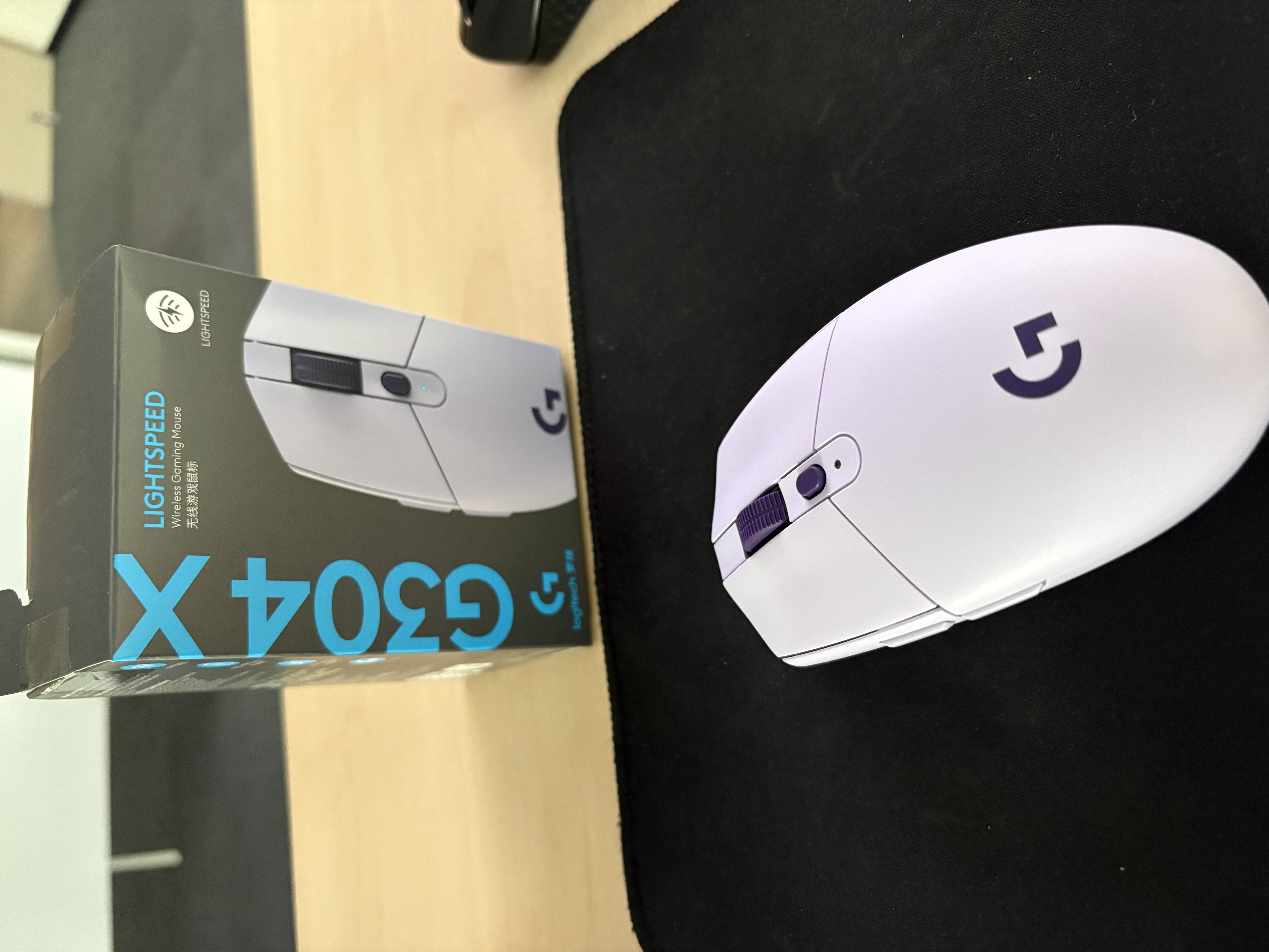 罗技（G）G304X 秒鲨-紫色 无线鼠标 轻量化游戏鼠标 三角洲FPS无畏契约打瓦必备 实拍图