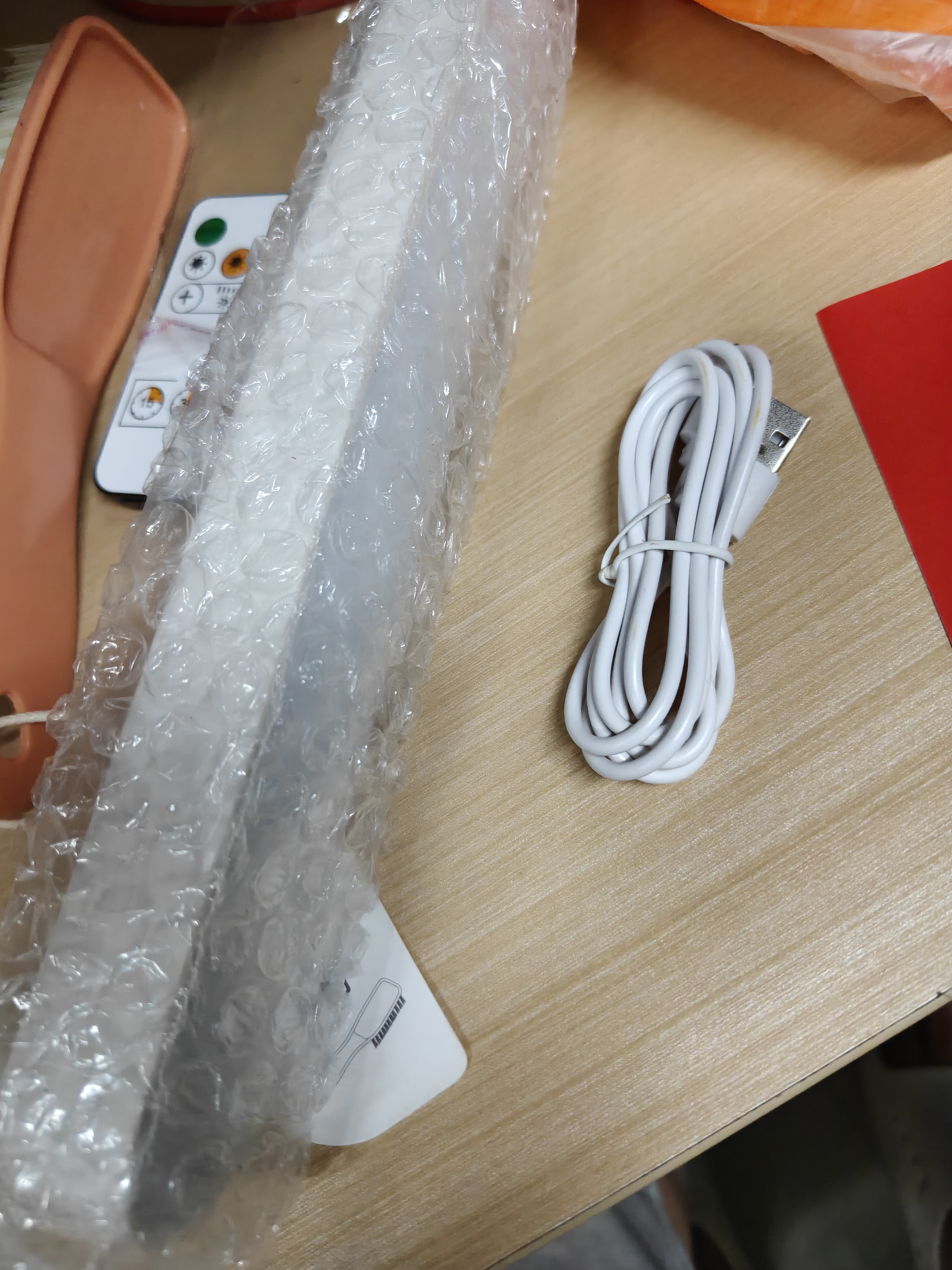 挂钩磁吸护眼台灯宿舍灯学生床上下铺床头灯充电灯LED学习阅读灯 遥控款【磁吸挂钩功能】+充电线 实拍图