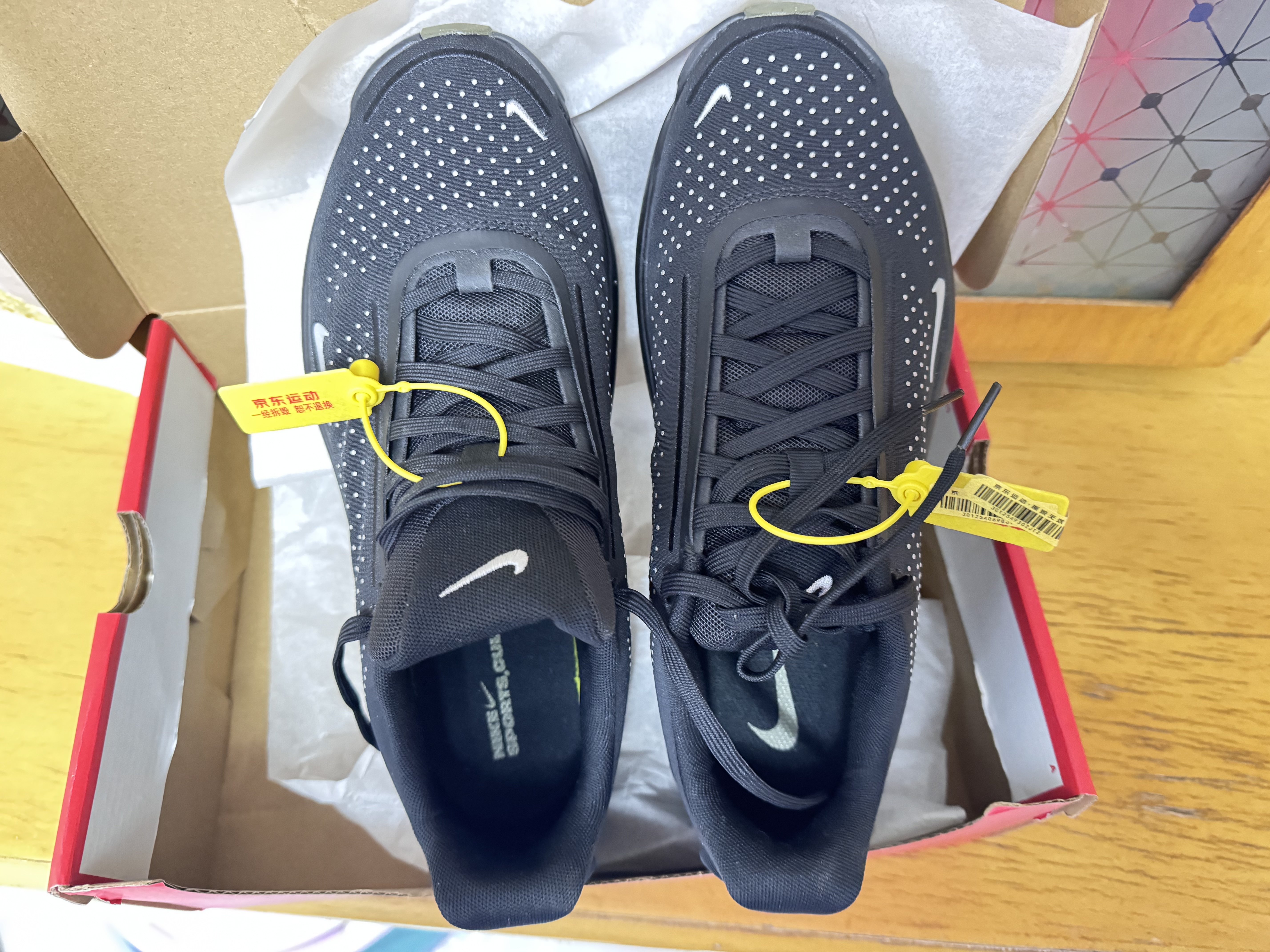 耐克NIKE男子休闲鞋 AIR ZOOM UPTURN 运动鞋IM7025-001反光银 42.5 实拍图