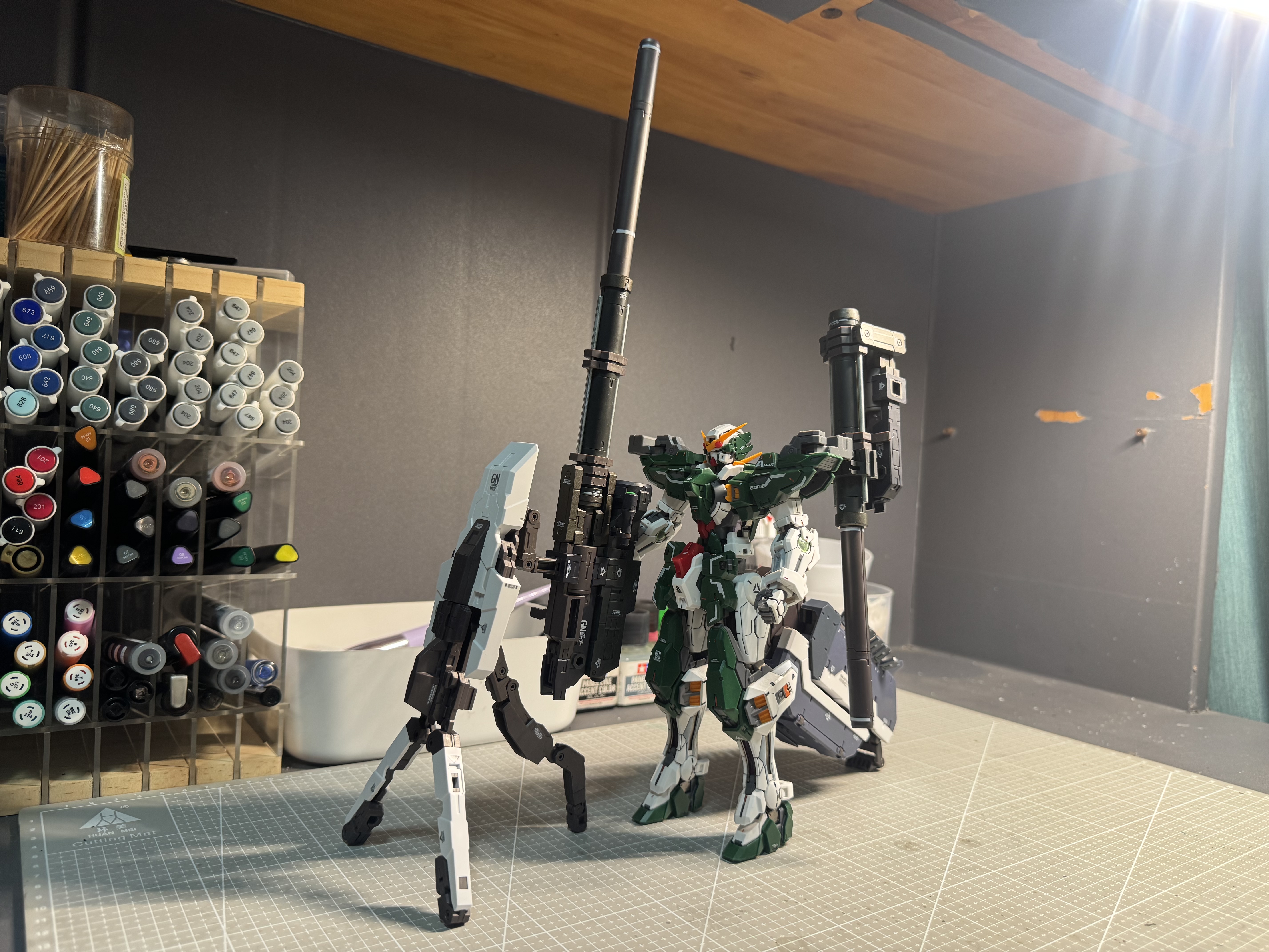 万代（BANDAI）RG 1/144 RX-78-2 高达 元祖 RGU ver 2.0 实拍图