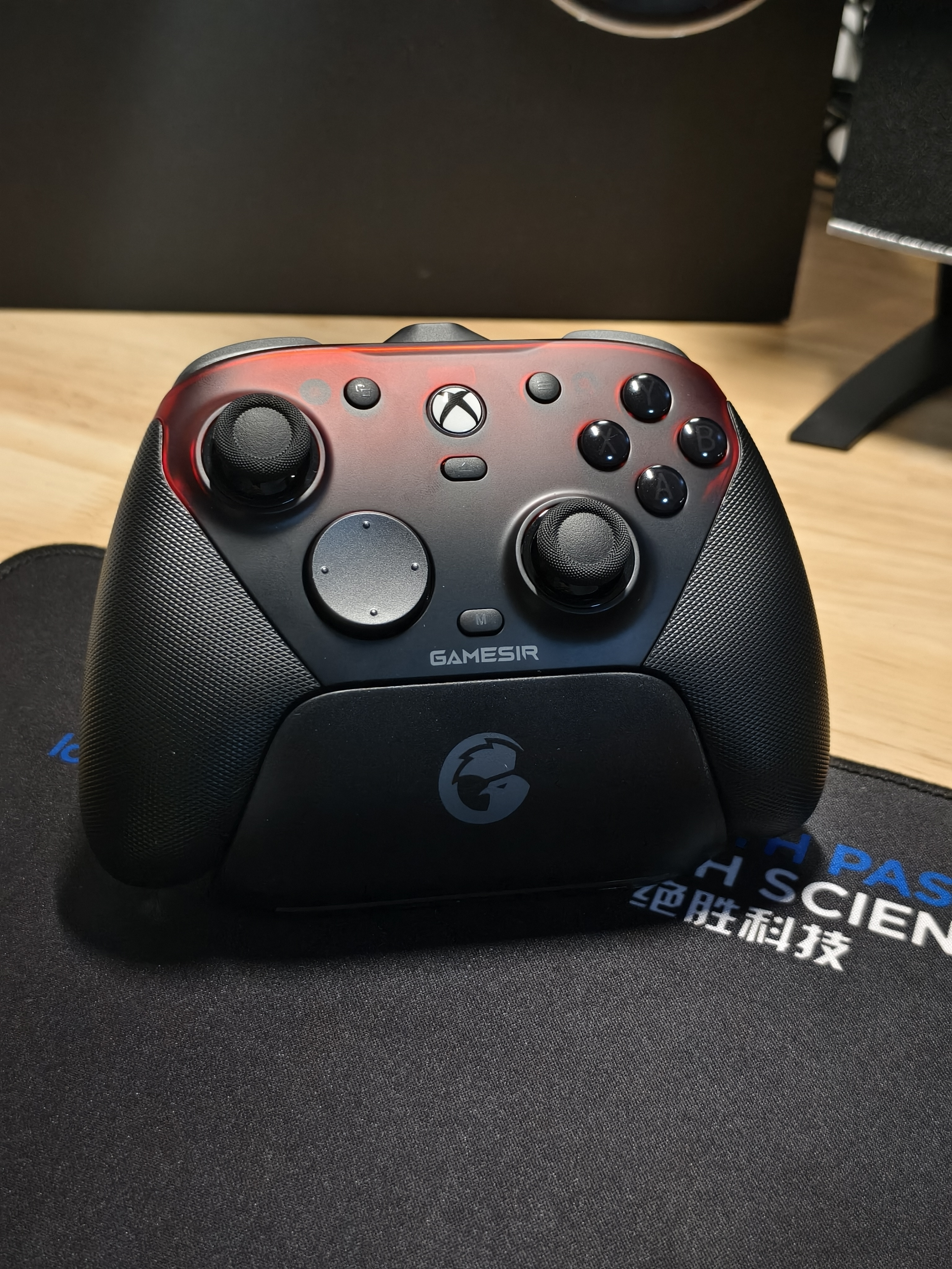 盖世小鸡G7 Pro微软Xbox授权精英游戏手柄天王星带底座 TMR摇杆蓝牙PC电脑无线Steam安卓电视有线地平线6 实拍图