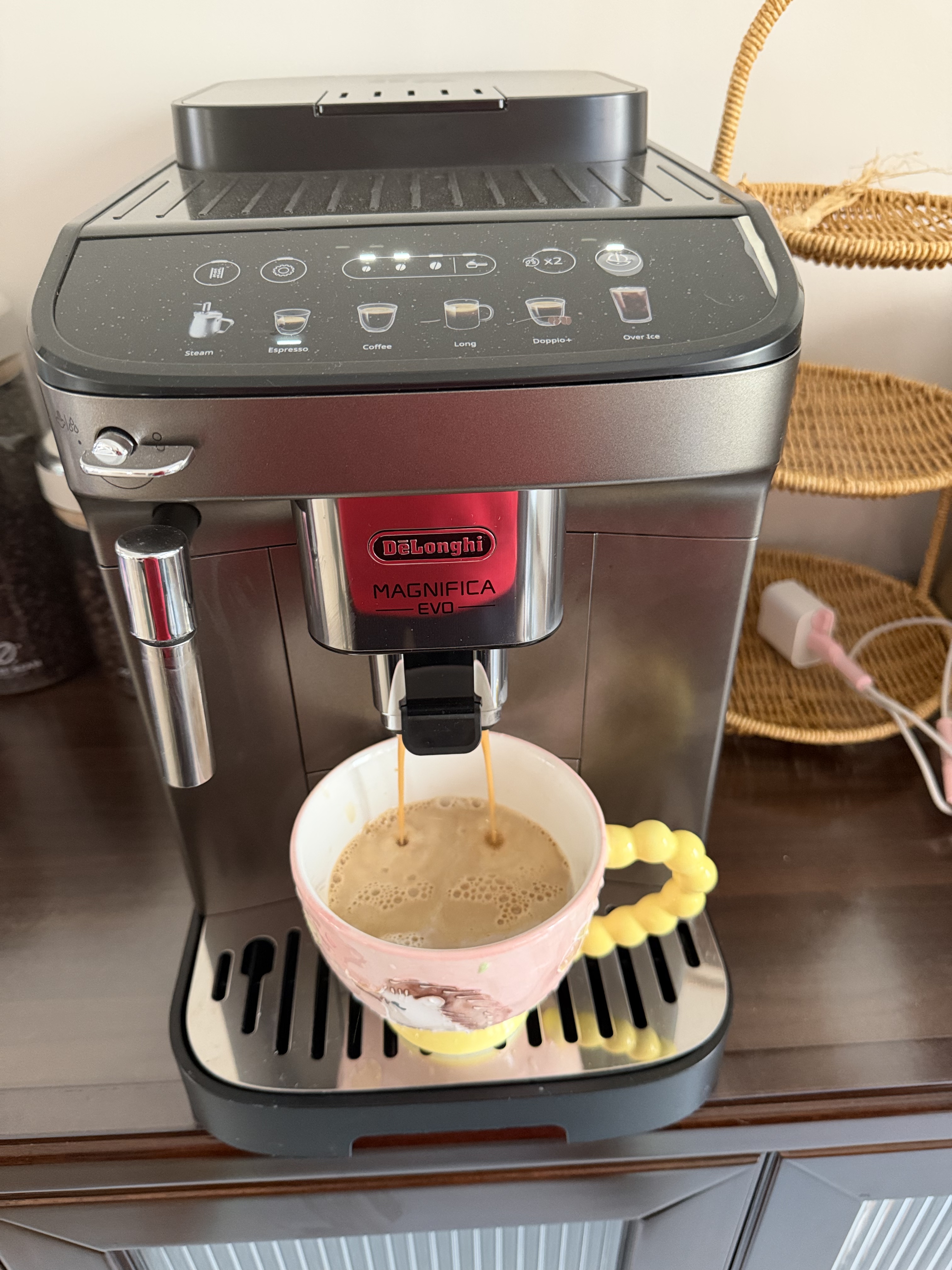 德龙（Delonghi）e max全自动咖啡机 研磨一体 意式泵压豆粉两用手动奶泡13档研磨 家用小型进口办公室 自动清洗 实拍图