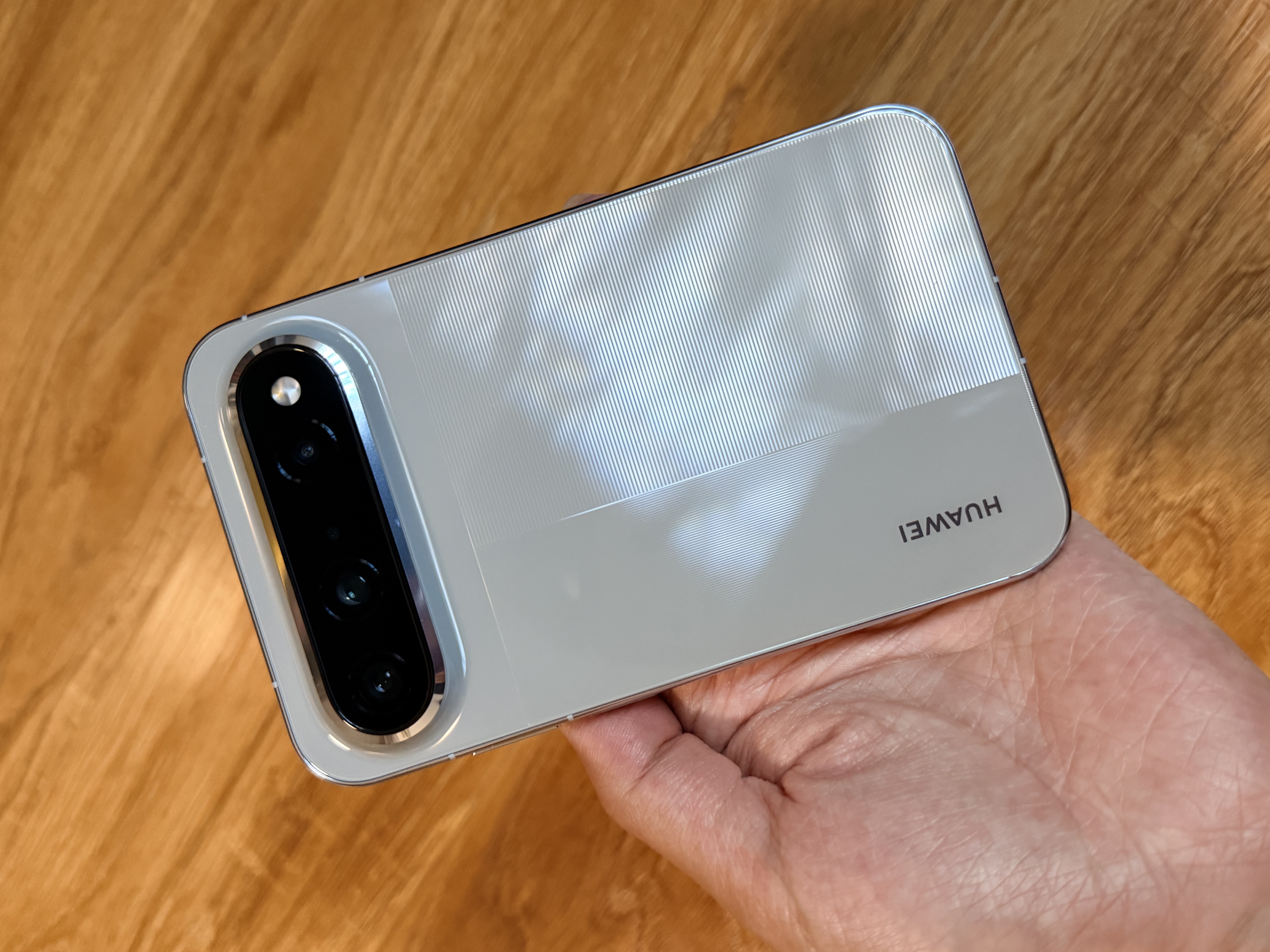 HUAWEI Pura X View  12GB+512GB 亚麻灰 华为阔直屏手机 沉浸阔直板 超轻薄长续航 新品 实拍图
