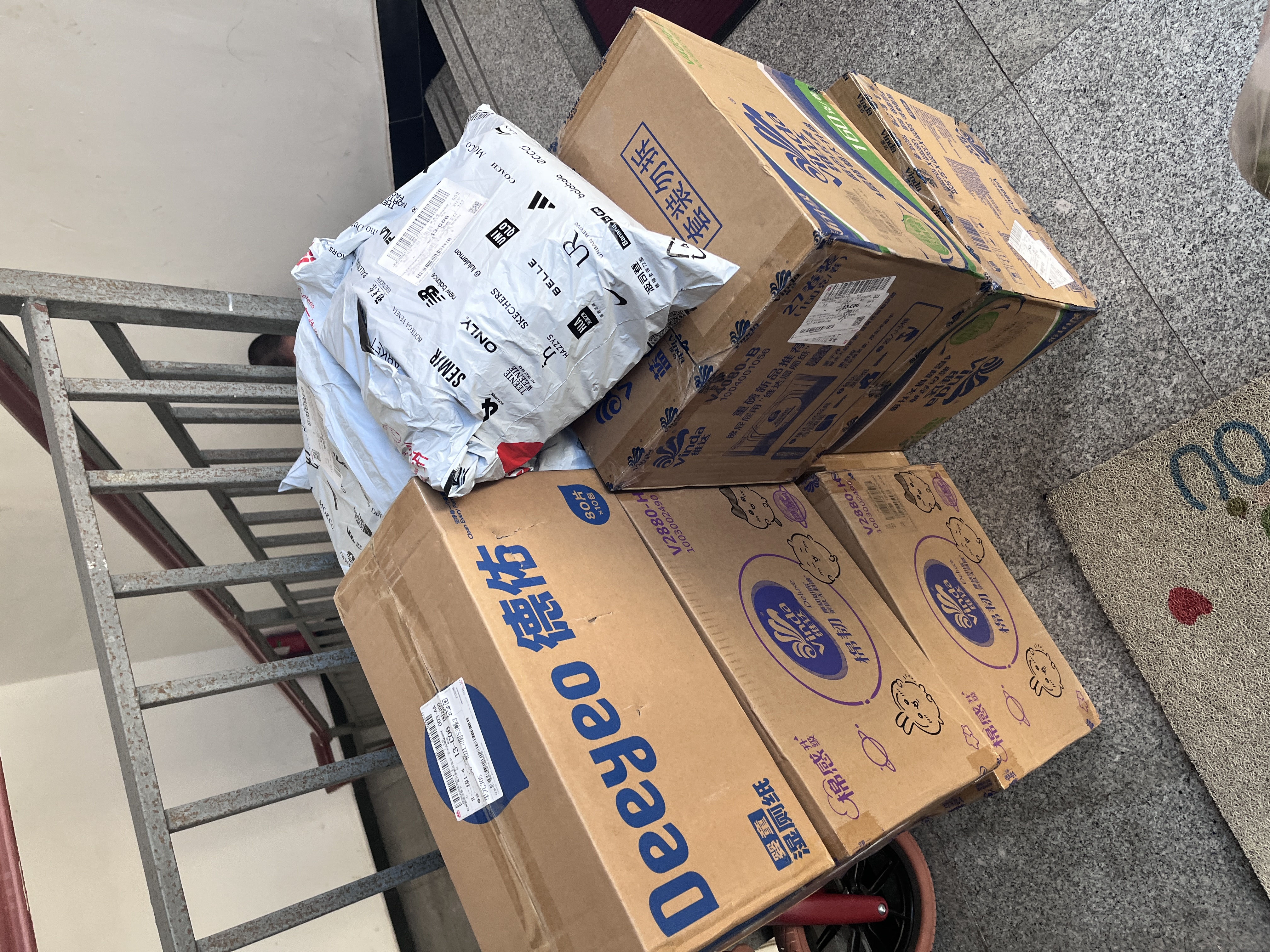 德佑婴童纯水湿厕纸家庭装80抽*10包 卫生纸湿厕用纸湿厕卷纸可冲马桶 实拍图
