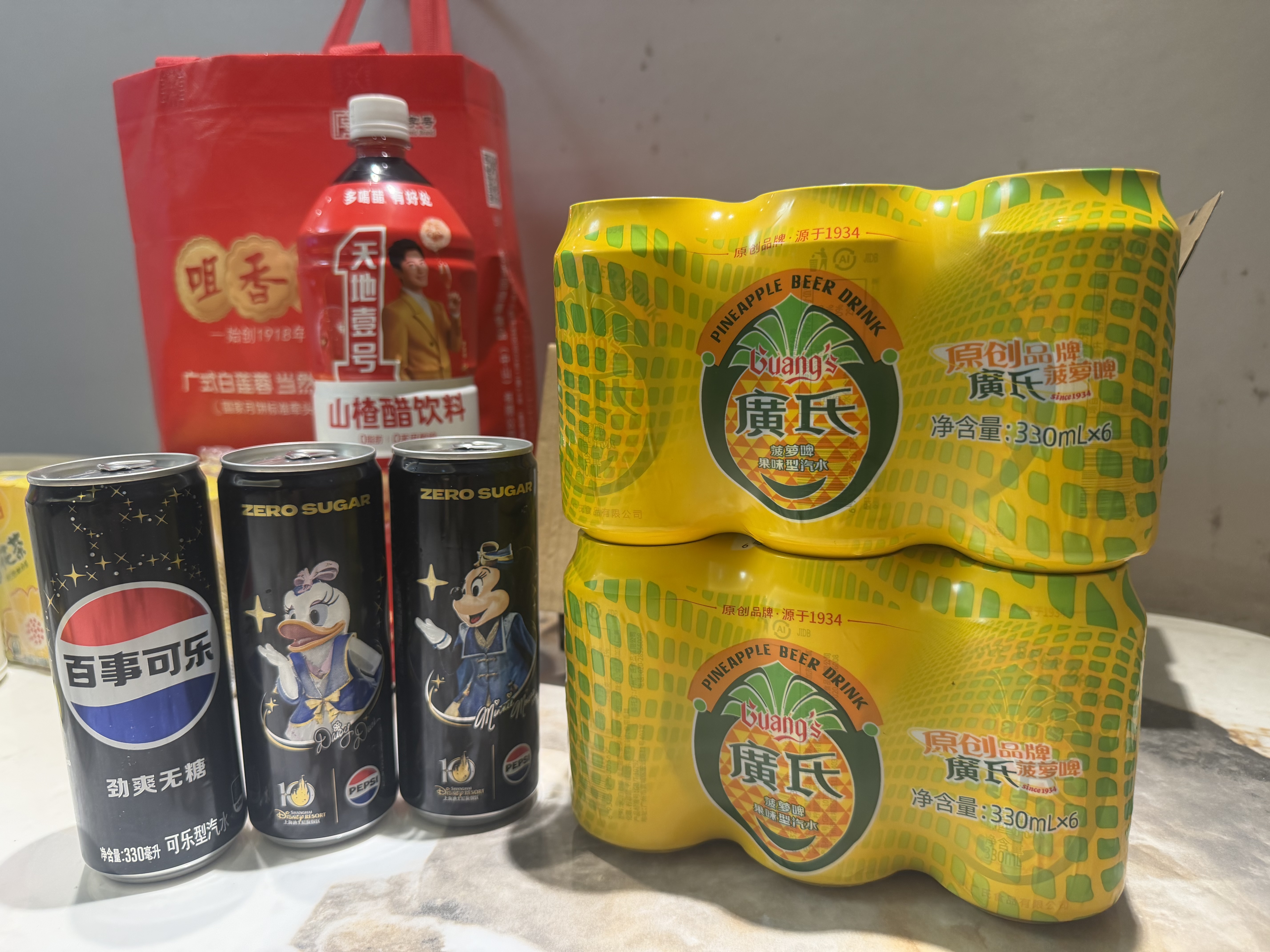百事可乐Pepsi 百事无糖-迪士尼米奇家族礼盒330ml*15 (一箱集齐) 实拍图