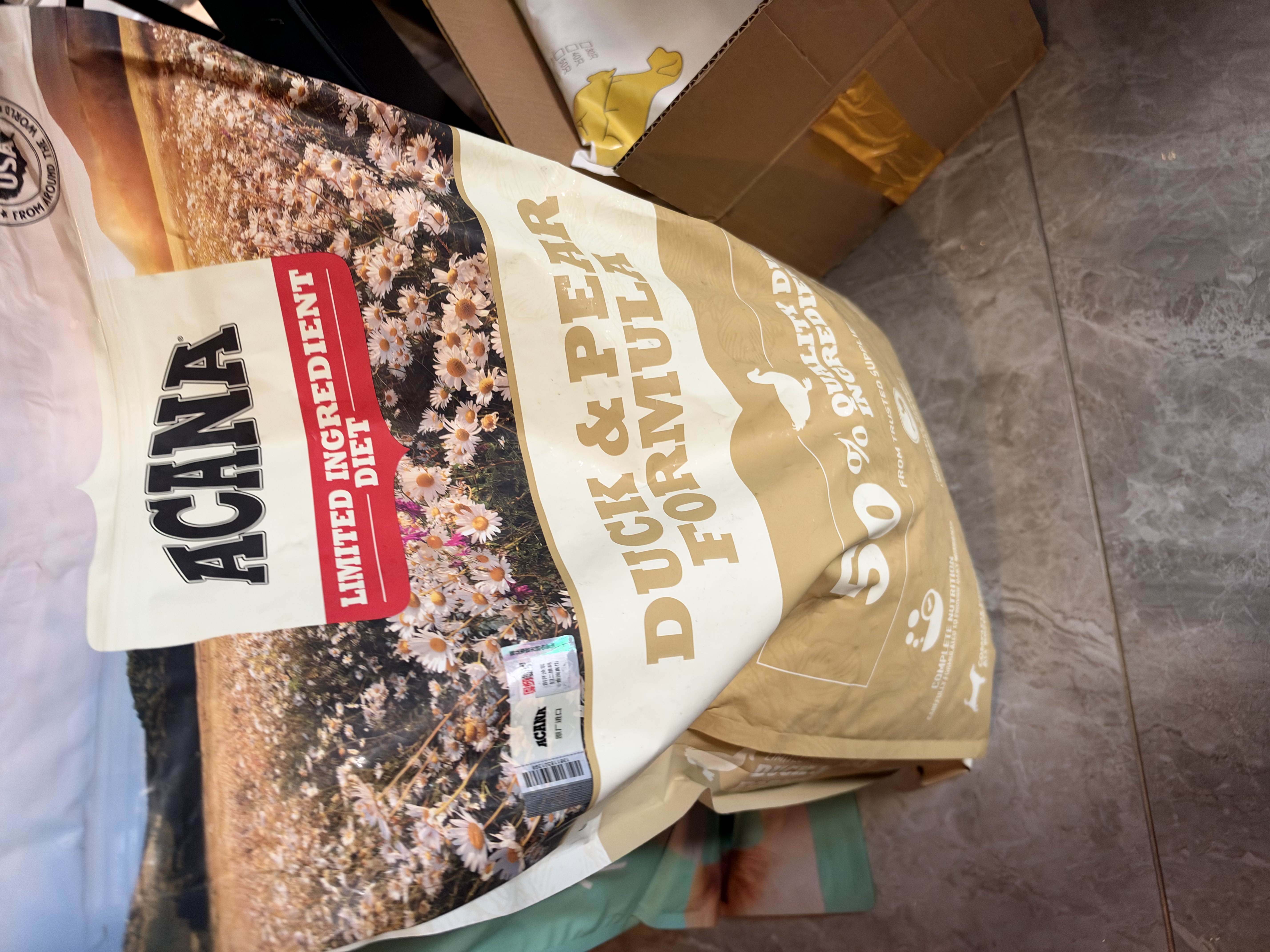 愛肯拿（ACANA）狗粮清火 鸭肉梨成犬幼犬 低敏去泪痕通用原装进口粮6kg效期27/8 实拍图