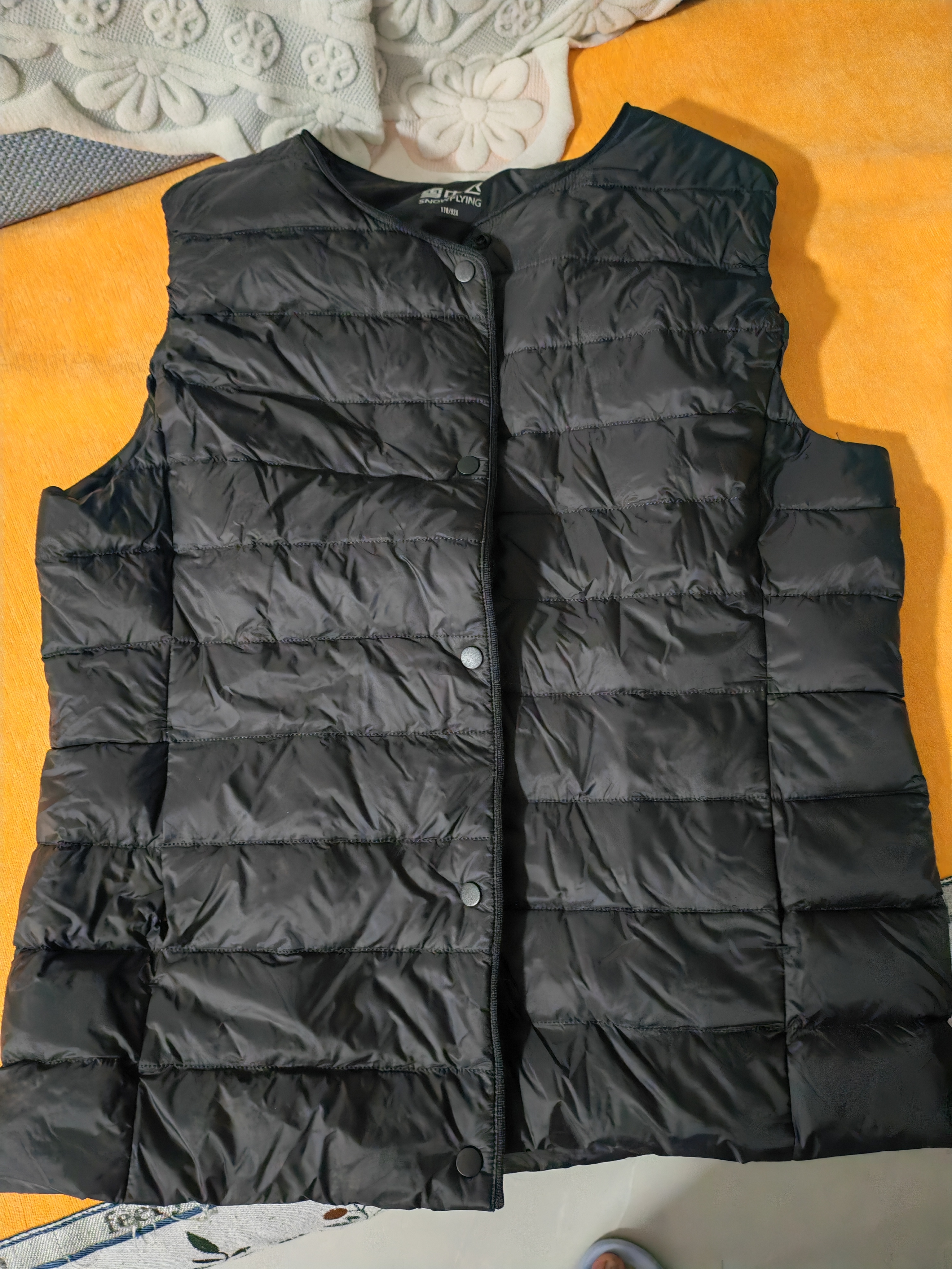 雪中飞26新款百搭时尚鸭绒女式内穿羽绒马甲便携轻薄松紧灯笼袖鸭绒 宝石黑|8086 L 170/92A 实拍图