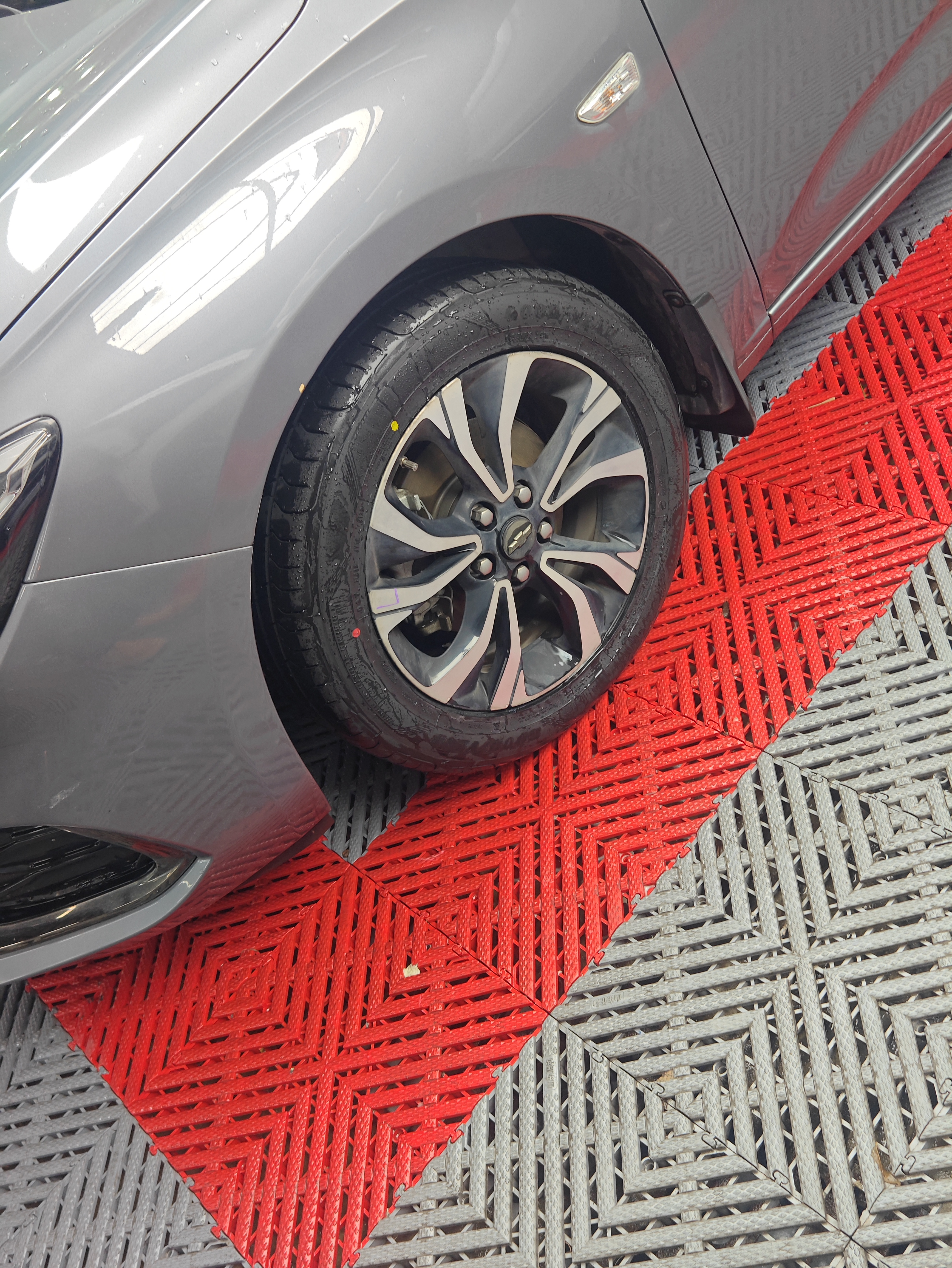 固特异（Goodyear）汽车轮胎 205/55R16 91W 鹰驰F1酷跑 适配 速腾/卡罗拉 御乘升级 实拍图