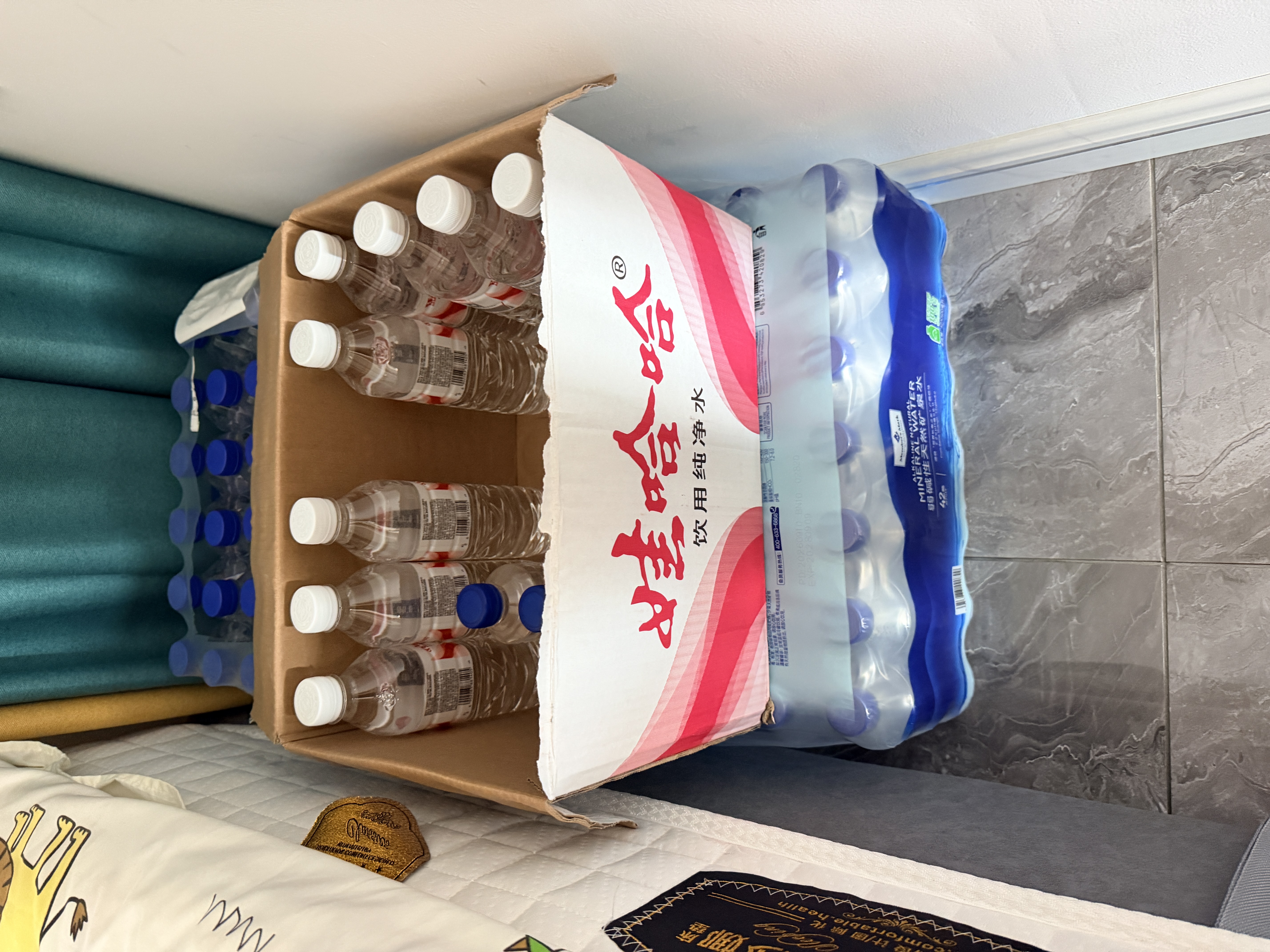娃哈哈纯净水饮用水596ml*24瓶纸箱装整箱瓶装水 包装随机 实拍图