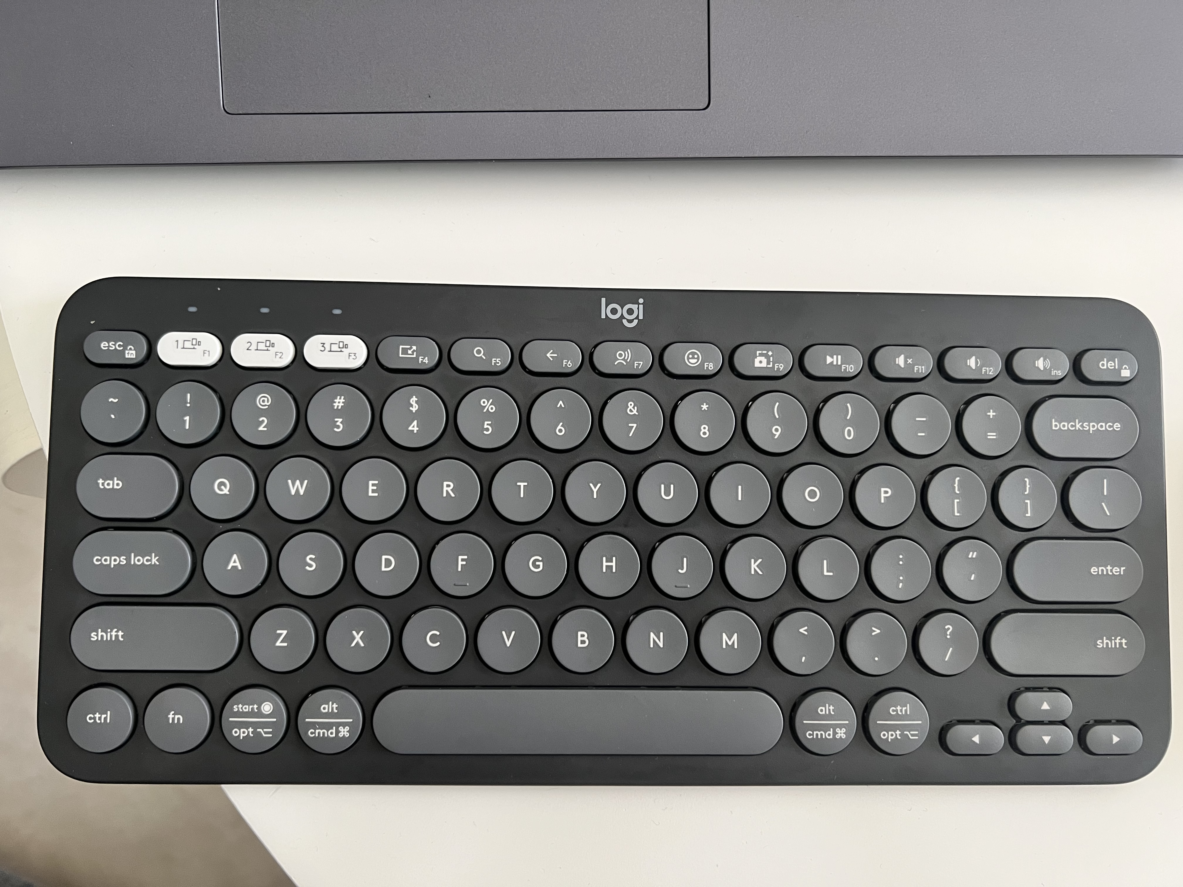 罗技（Logitech）时尚系列K390无线蓝牙键盘 超薄便携 K380升级版 黑色 79键 实拍图