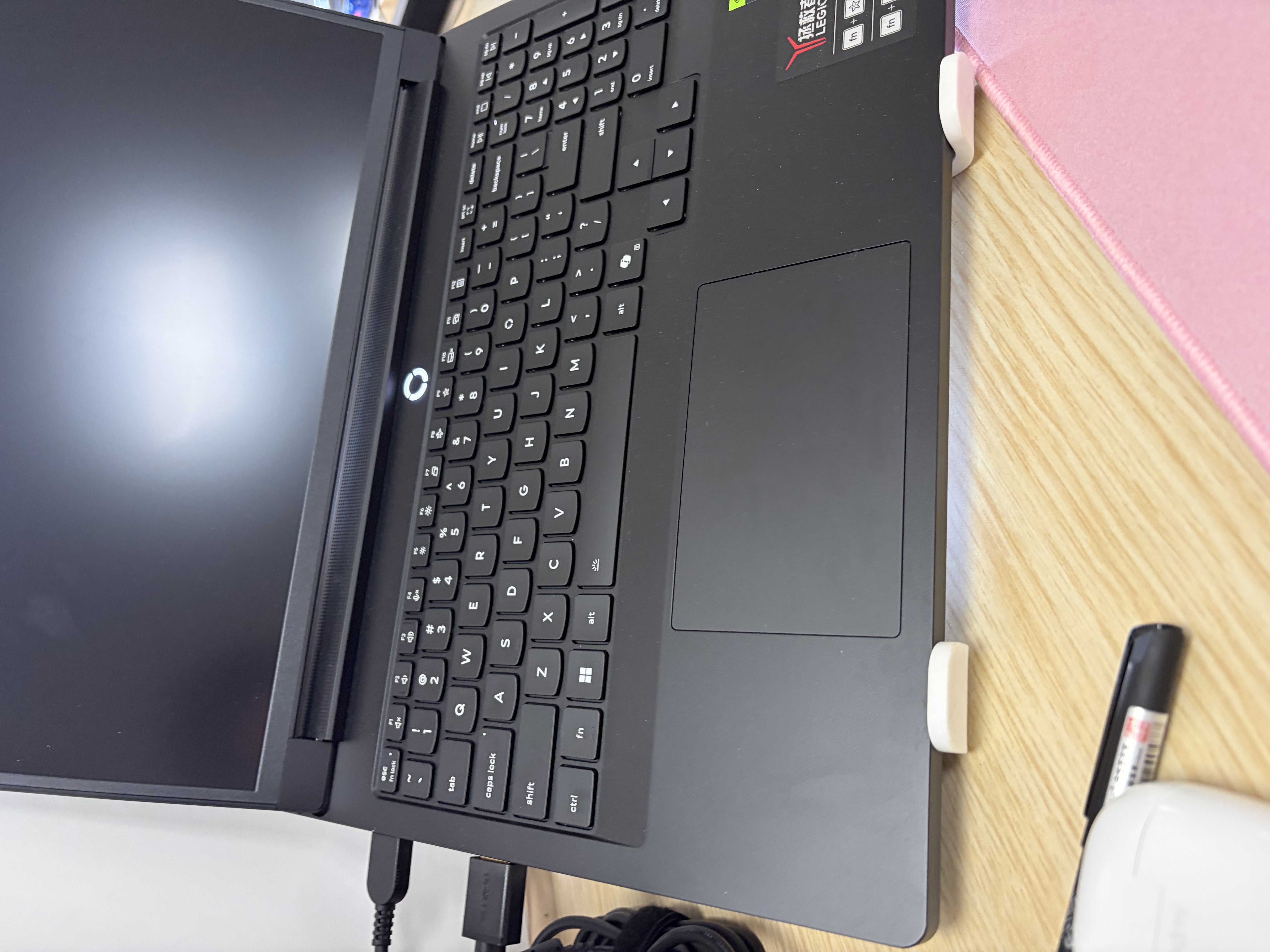 联想拯救者R9000P 2026年补贴15% 旗舰电竞游戏笔记本电脑 AI元启版 RTX5080独显至尊版可选 锐龙R9-8945HX 32G 1T 满血RTX5060 黑丨旗舰高配 国补 16英寸专 实拍图