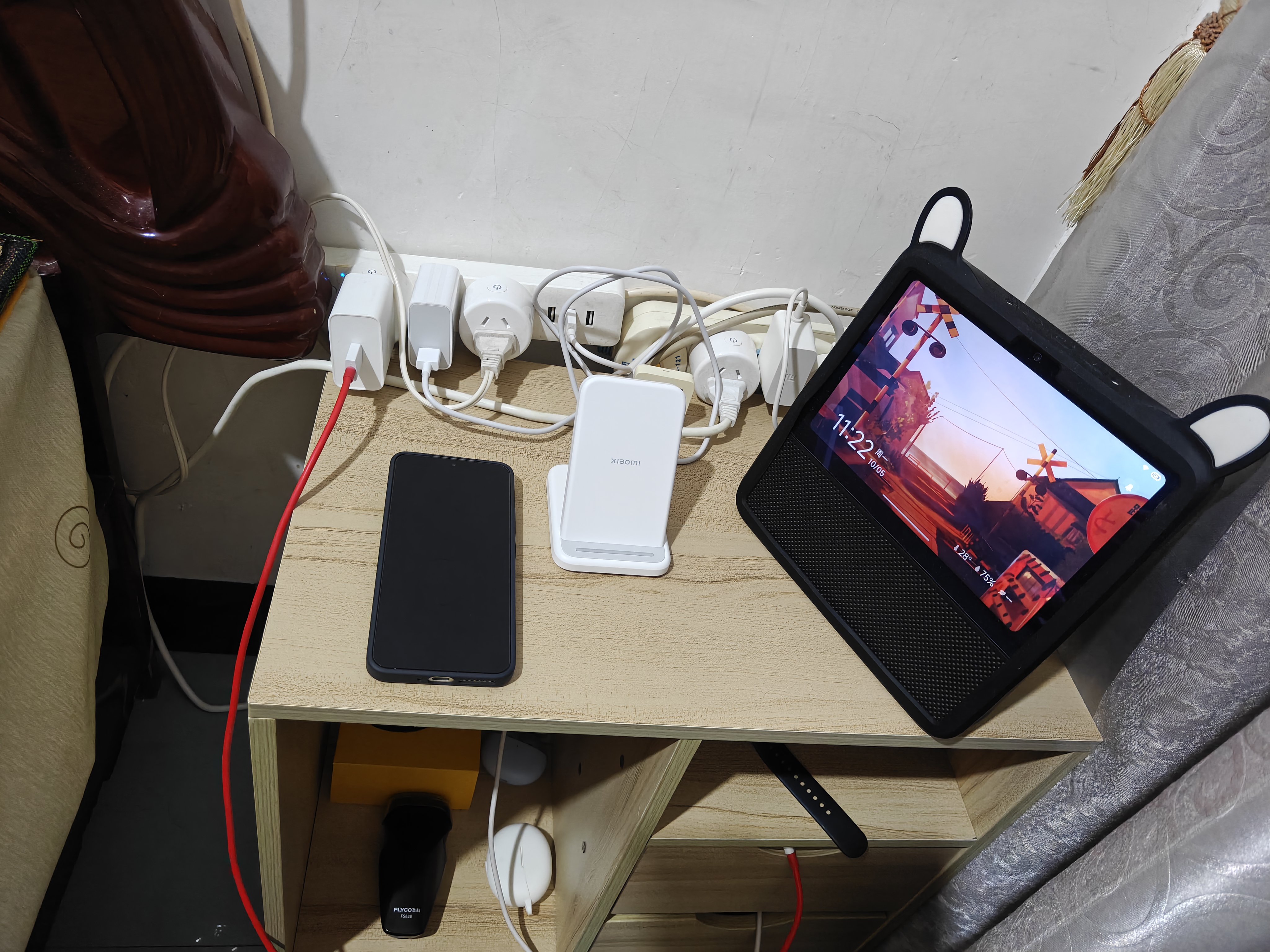 小米（MI）30W 立式无线充 30W快充 适配小米/华为/苹果全系列 实拍图