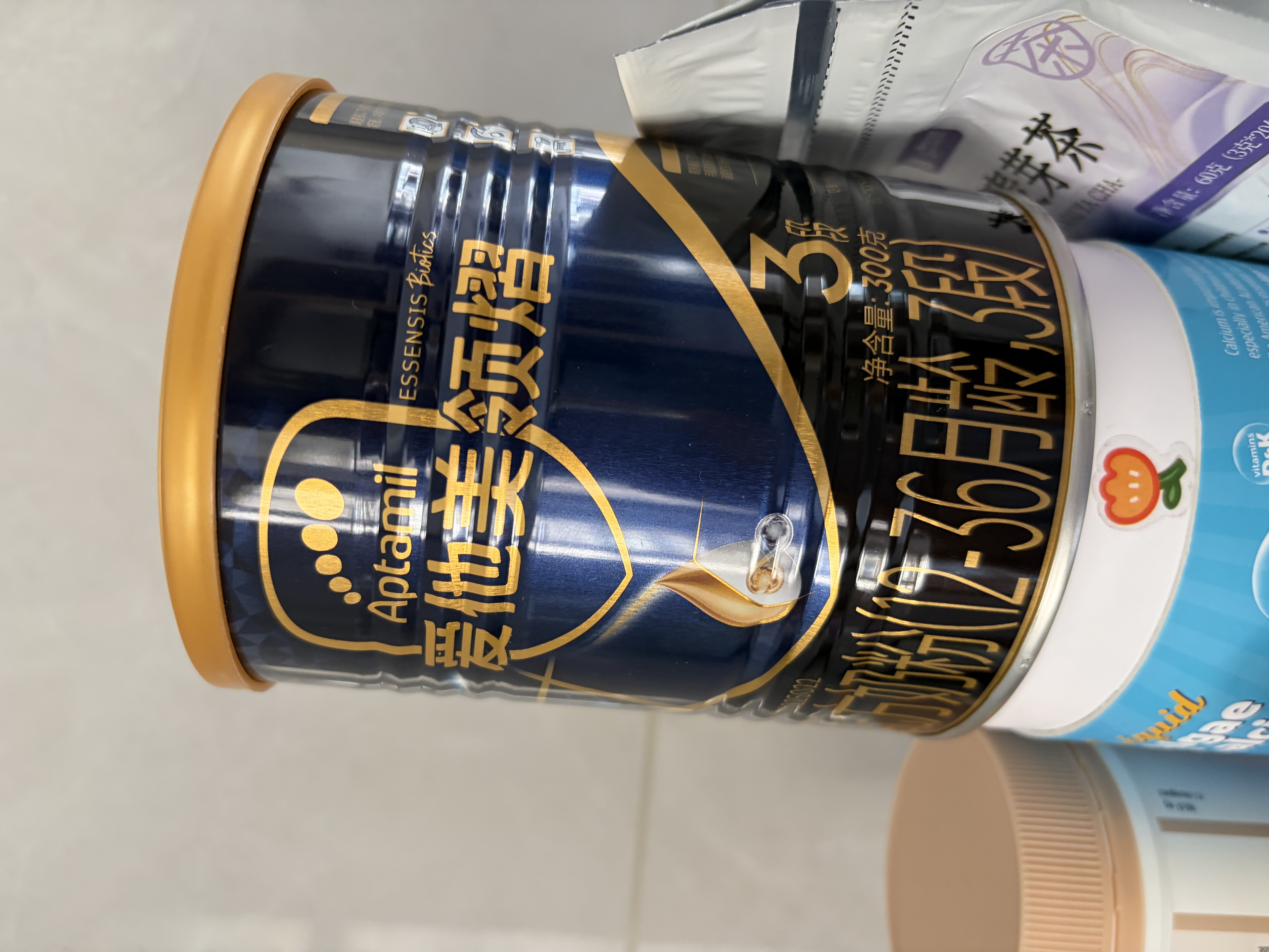 爱他美（Aptamil）卓傲幼儿配方奶粉 3段(12-36月龄适用) 300g 小罐装试用装 实拍图