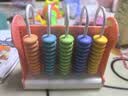 得力（deli）5行儿童计数器带钟表教具小学生加减法四年级5档计算架算术认知启蒙算盘益智玩具教材同步开学文具 实拍图