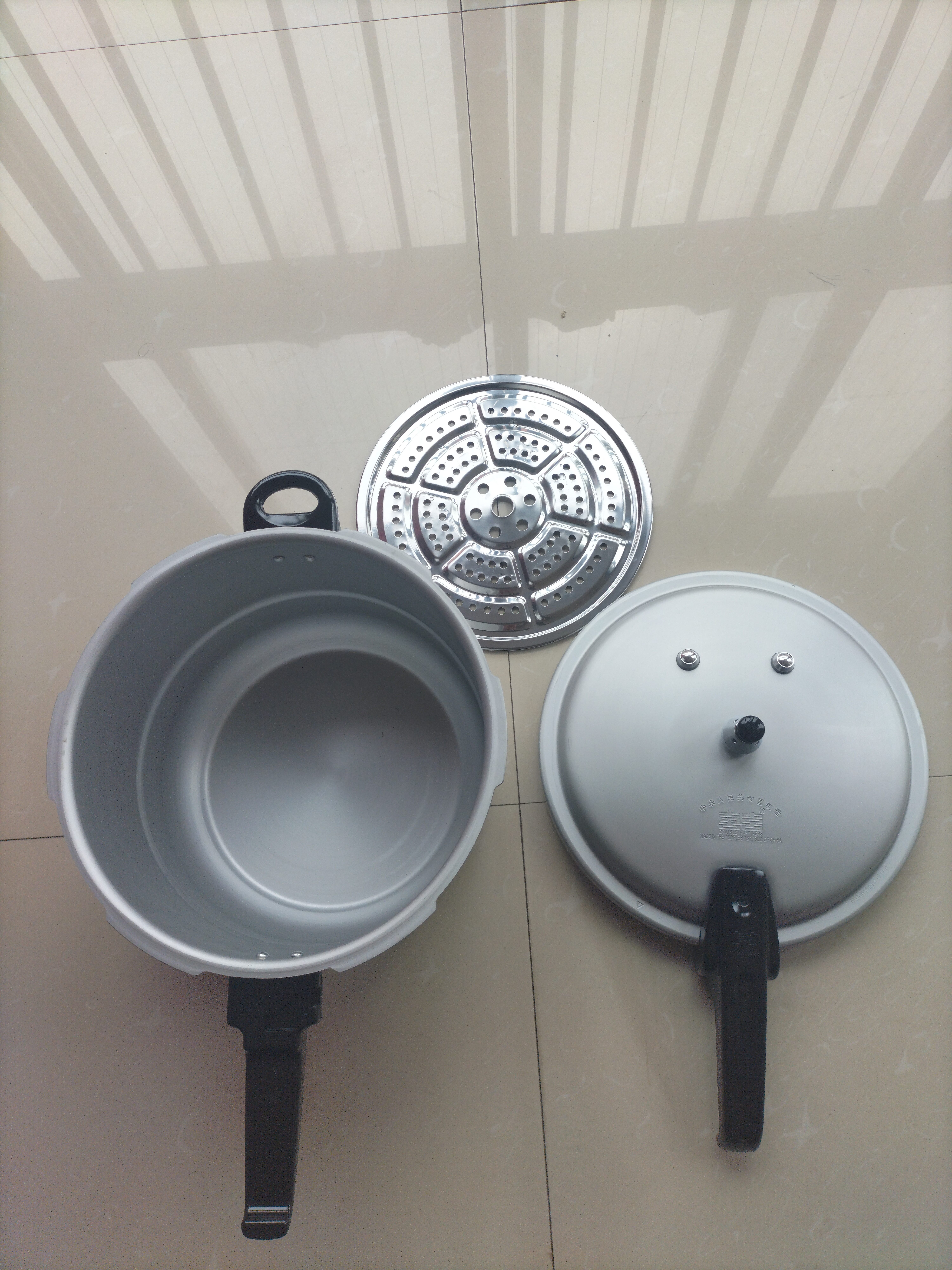双喜高压锅铝合金燃气电磁炉通用防爆家用压力锅26CM/9.5L【蒸格款】 实拍图