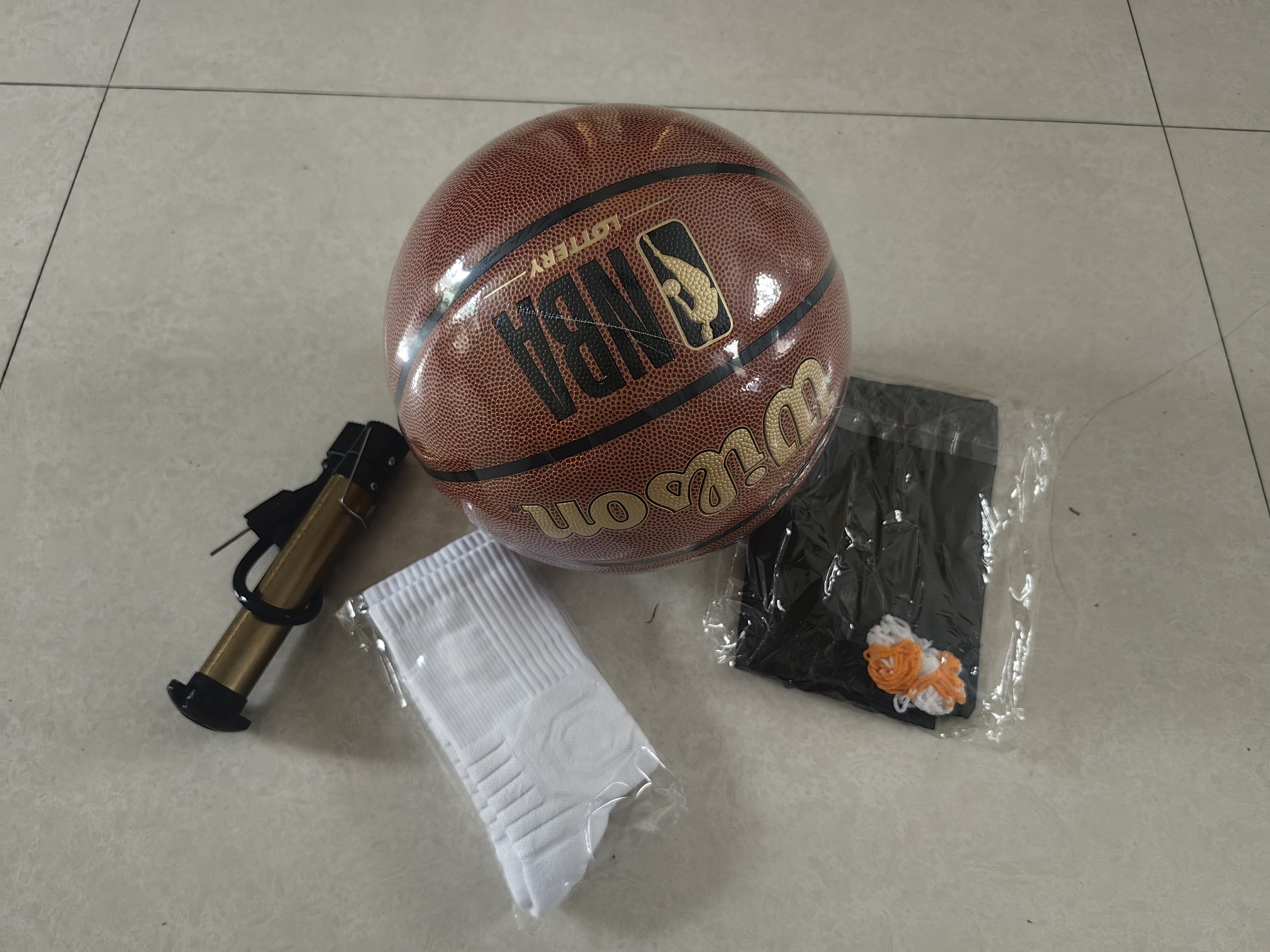 威尔胜（Wilson）篮球7号NBA系列七号篮球PU 防滑耐磨室内外通用成人青少年篮球301 实拍图