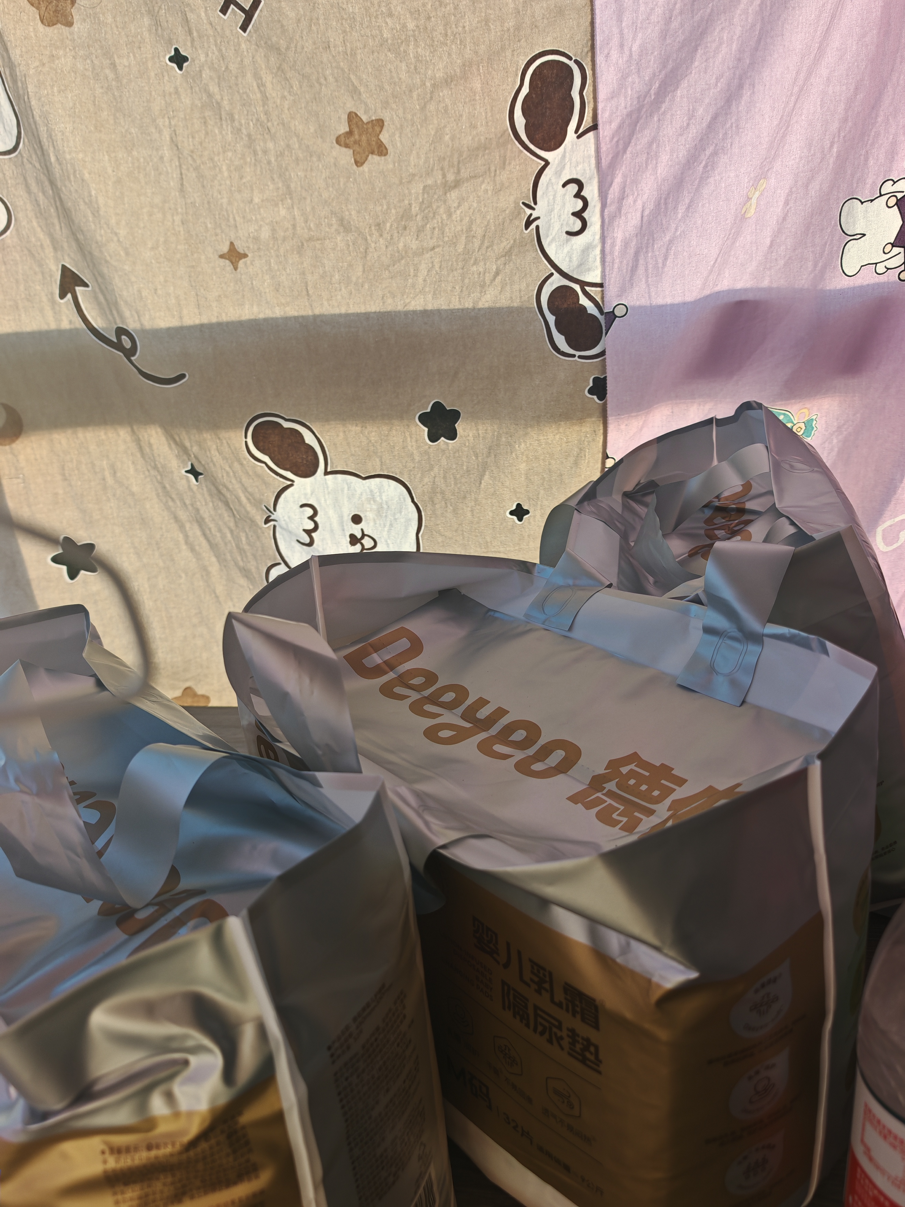 德佑超柔乳霜白金隔尿垫一次性婴儿护理垫姨妈垫宝宝尿垫m码96片 实拍图