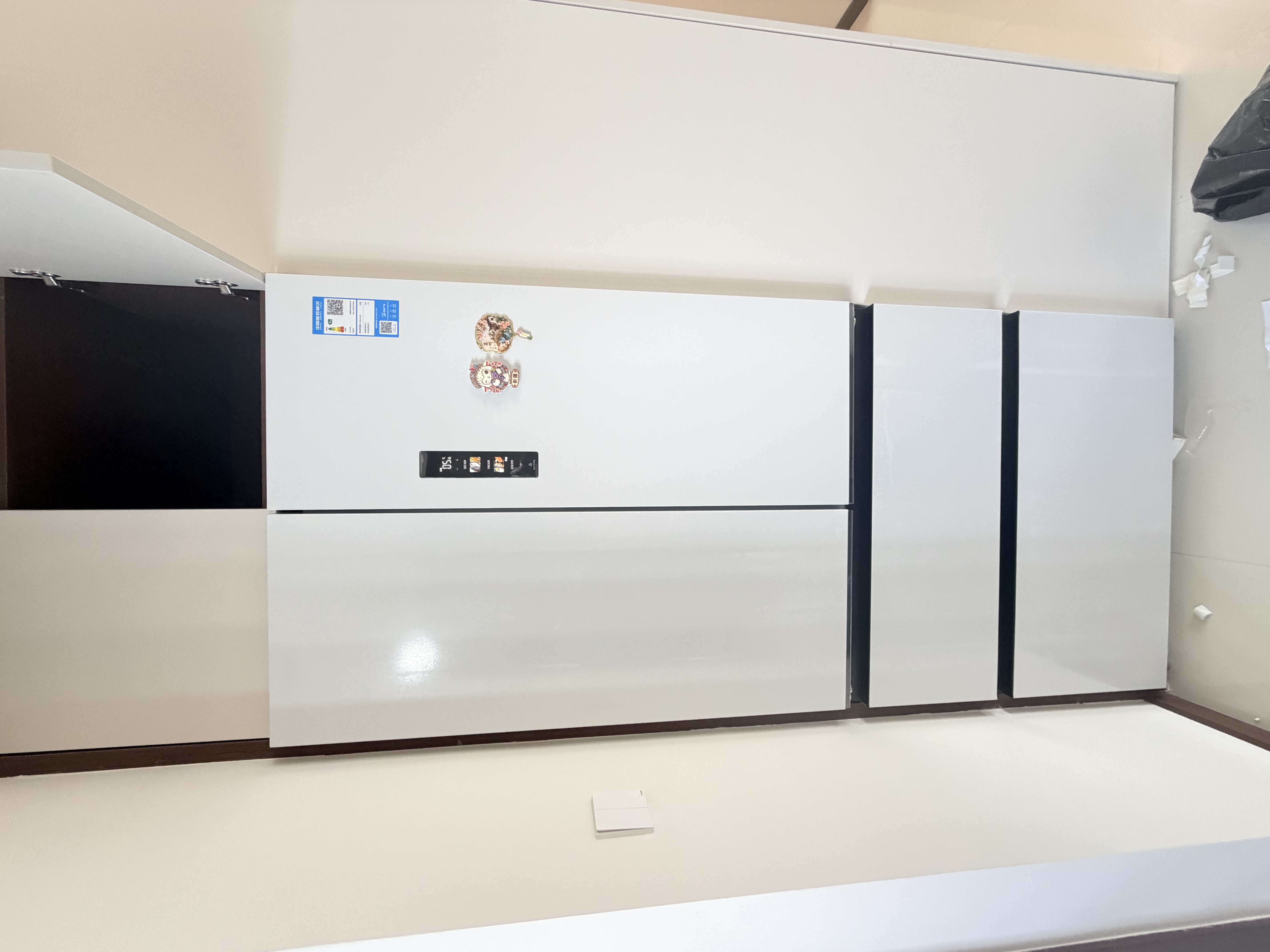 美的安睡M60小机皇520L法式四开门冰箱双系统2.0超薄零嵌入式一级能效无霜BCD-520WUFPZM(E)白 实拍图