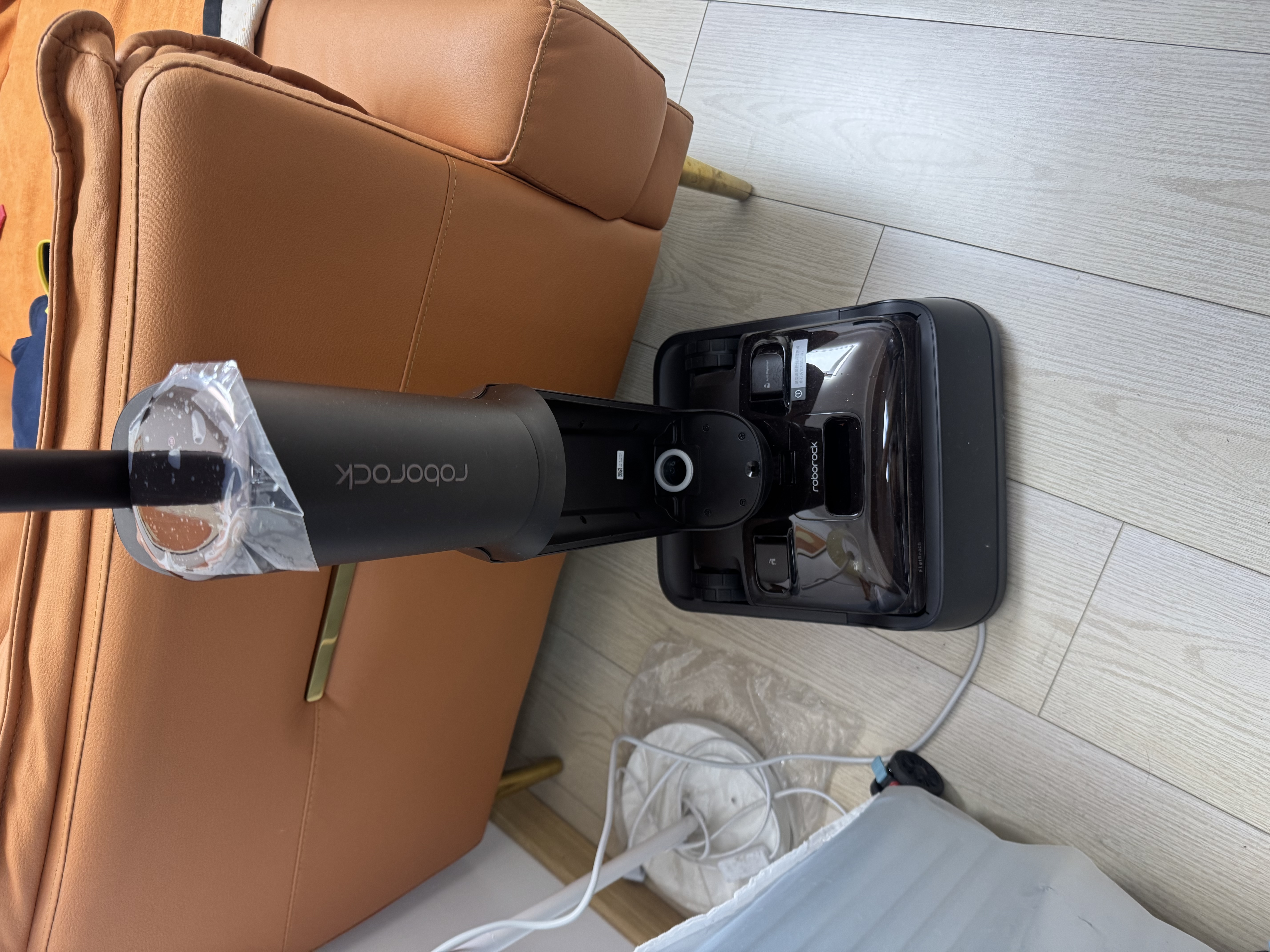 石头【价保11.11开门红】A30 Pro2.0洗地机【AI全向助力】25kPa吸力95℃自动清洗拖地机扫地机器人 实拍图