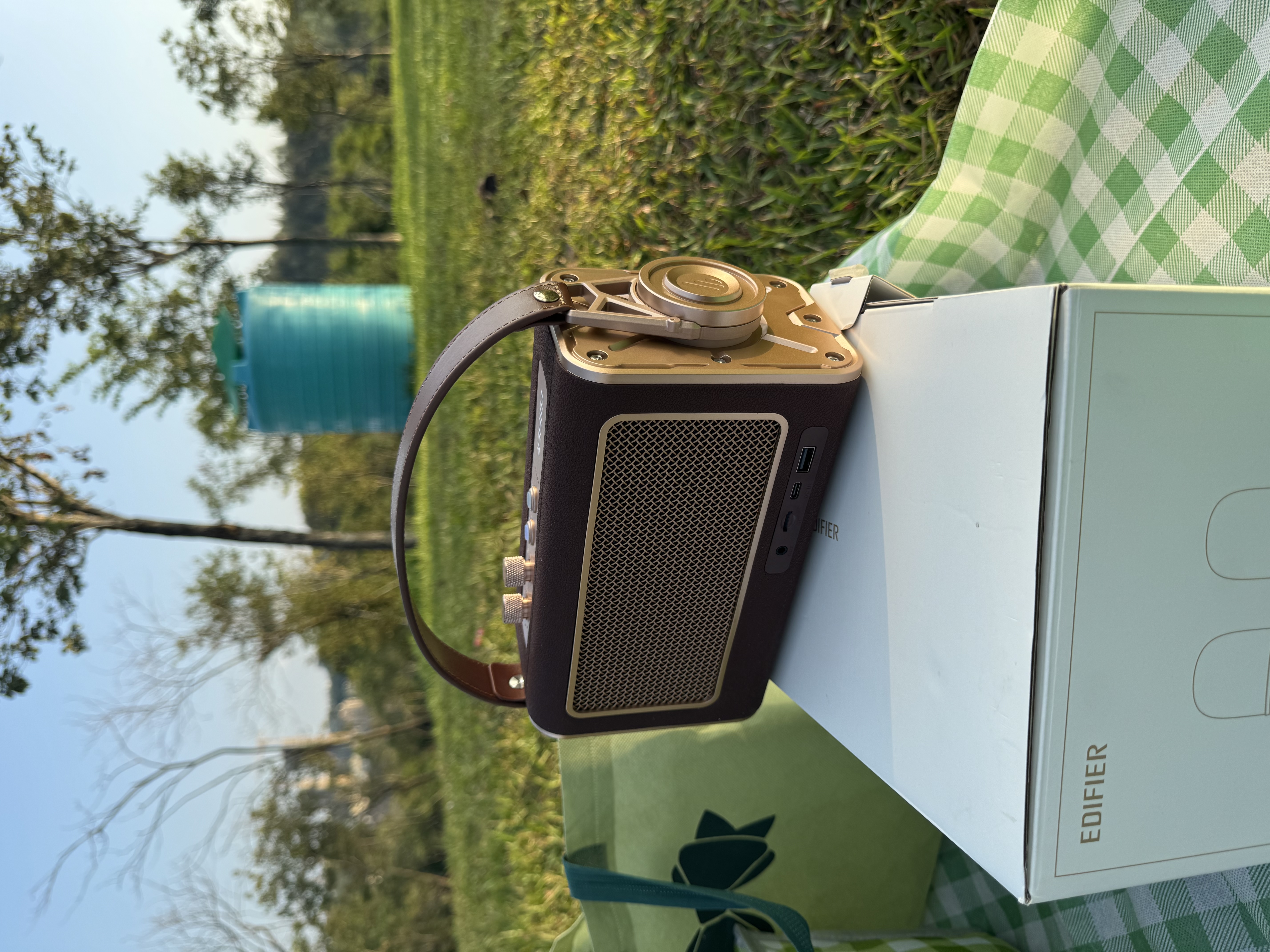 漫步者（EDIFIER）X5机械师K歌蓝牙音箱 家庭KTV音响户外便携k歌 一体机双麦克风大功率大音量高品质长续航 礼物 古咖色 澎湃声浪|智能修音 实拍图