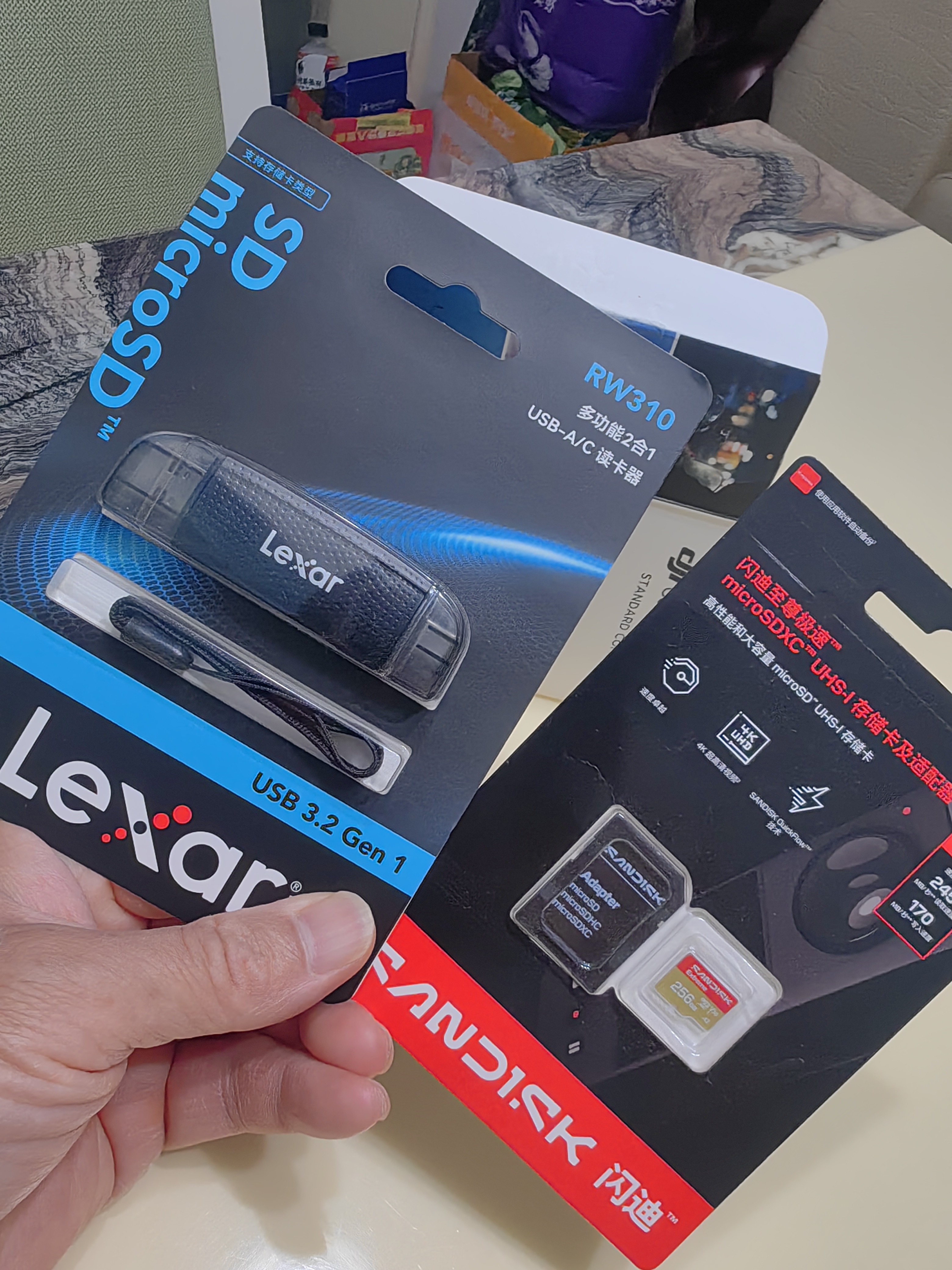 Sandisk闪迪256GB TF(MicroSD)内存卡 升级款 极速金卡 A2 V30 U3 兼容大疆Pocket 4/Action 6运动相机存储卡 实拍图