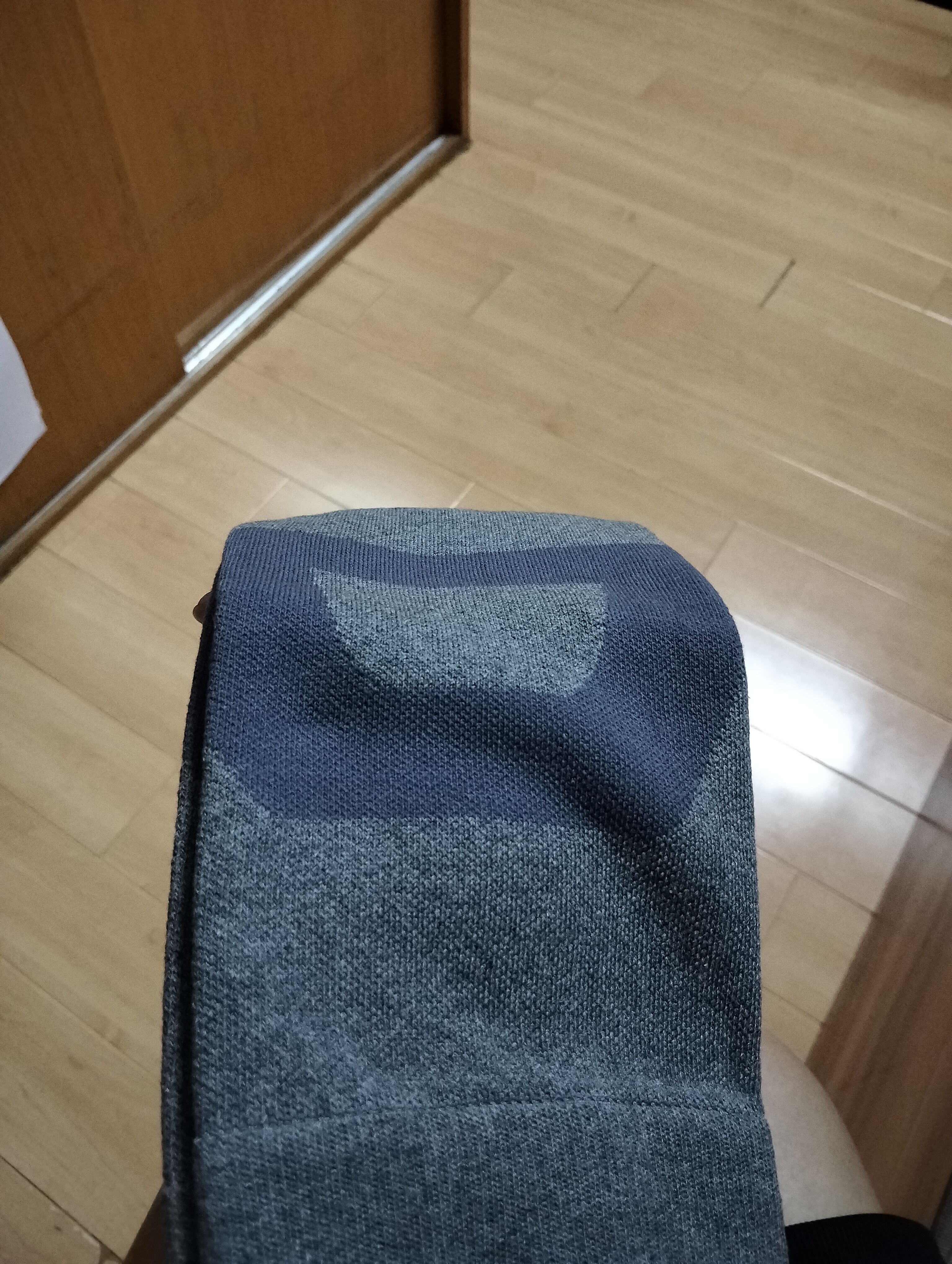 TEEIS德国护膝保暖关节炎半月板损伤男女士专用老人老寒腿盖关节保护套 发热保暖防滑护膝 均码丨80-180斤通用 丨两只装 实拍图
