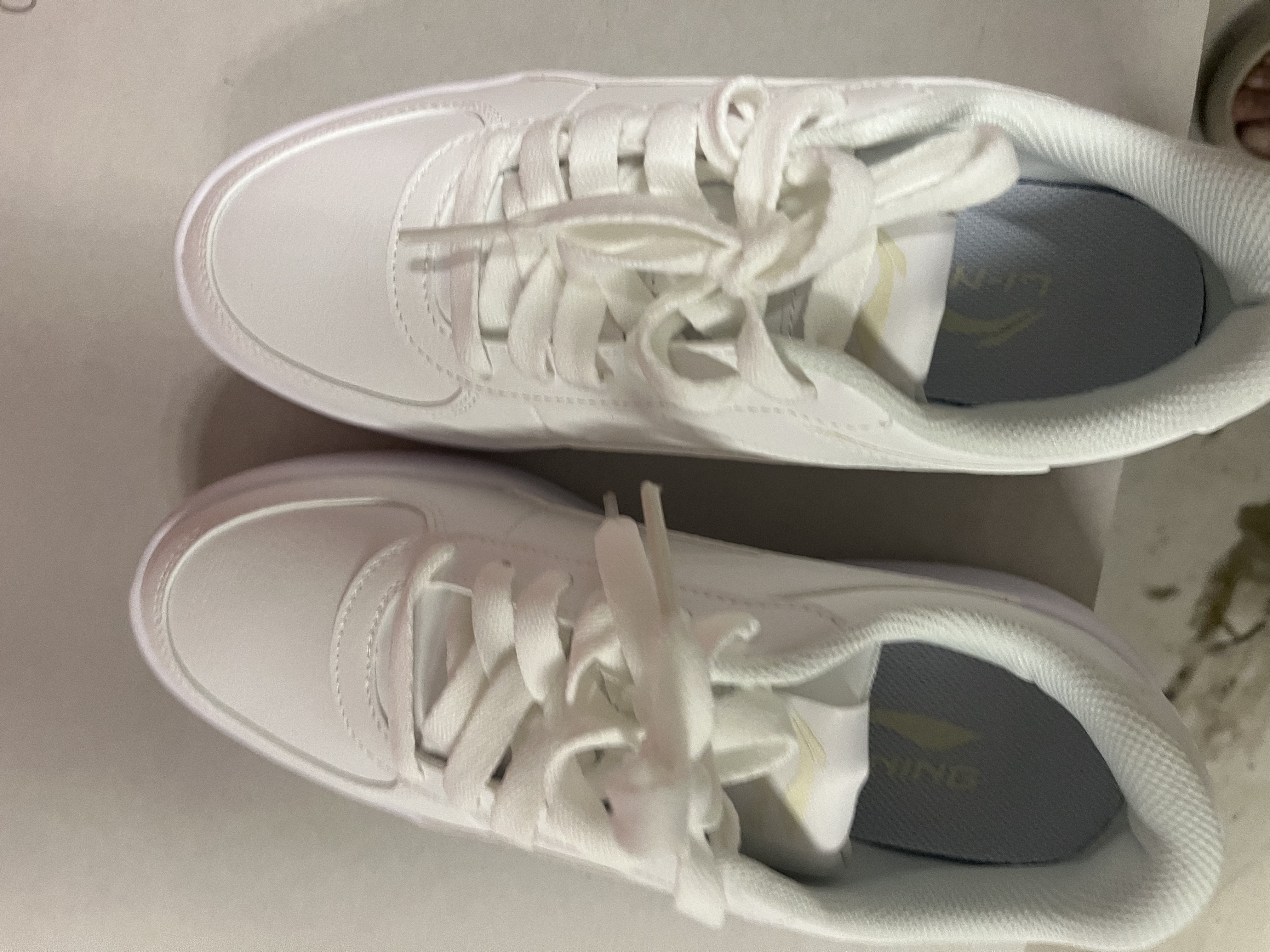 李宁（LI-NING）透气轻便休闲鞋男小白鞋潮流百搭低帮舒适耐磨户外运动休闲板鞋男 实拍图