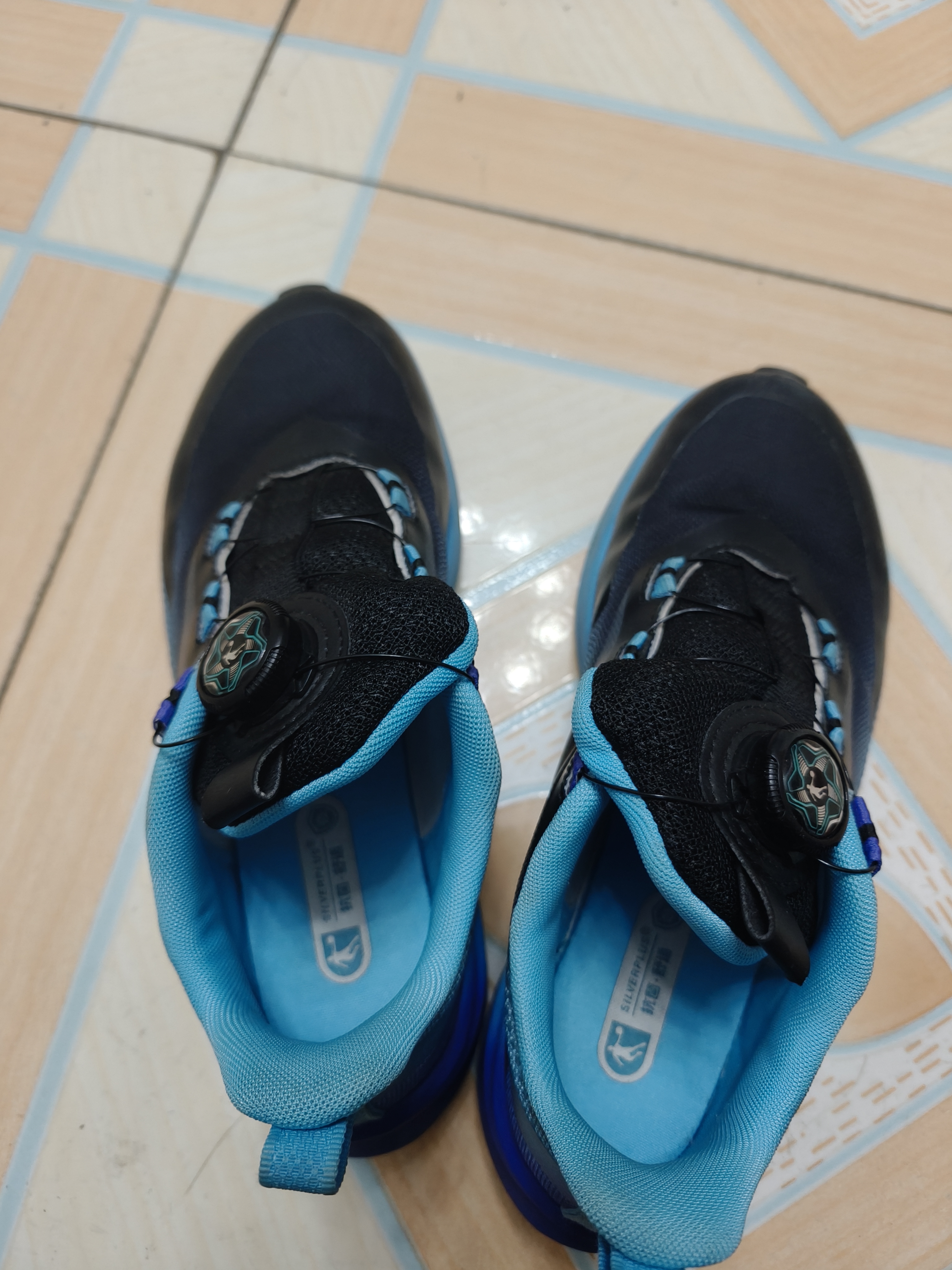 乔丹青少年跑步鞋男大童2026新款密网轻速3.0运动鞋 鲲鹏蓝/朝霞紫38 实拍图