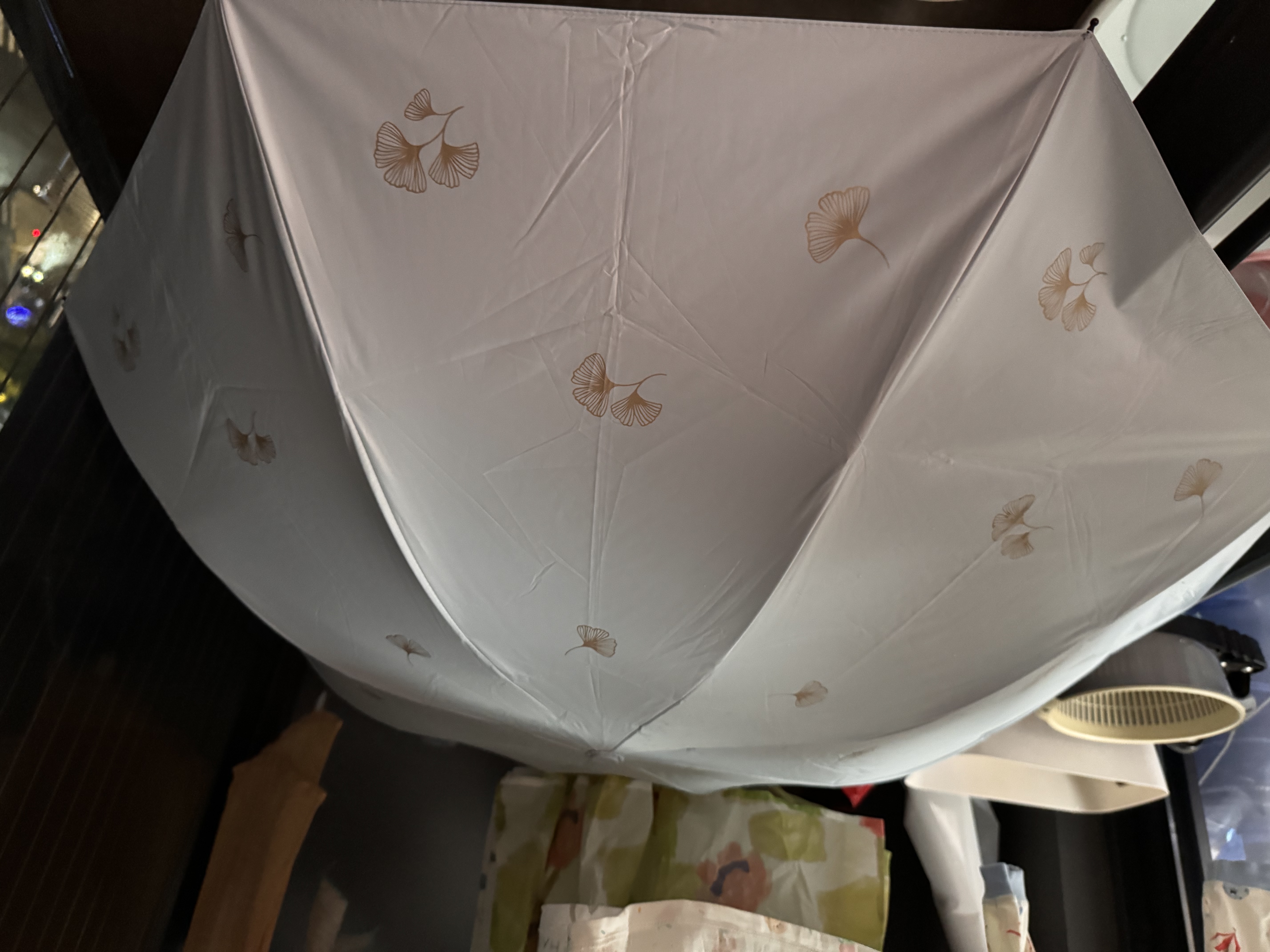 天堂伞 防紫外线晴雨伞三折 雨伞黑胶防晒太阳伞遮阳晴雨伞 鳄梨绿 实拍图