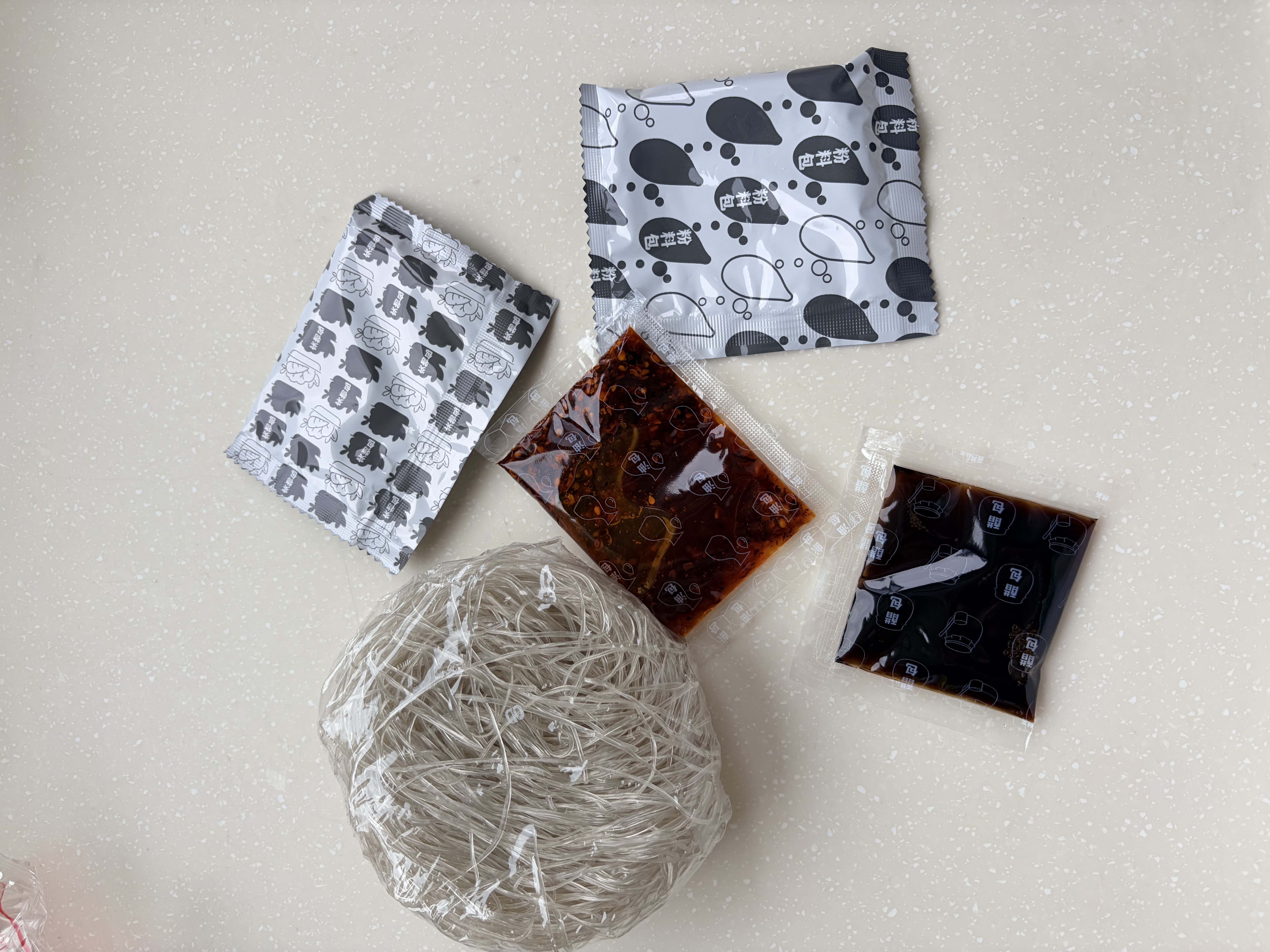 白家陈记酸辣粉方便粉丝速食五袋装540g*2提夜宵非油炸休闲零食免煮 实拍图