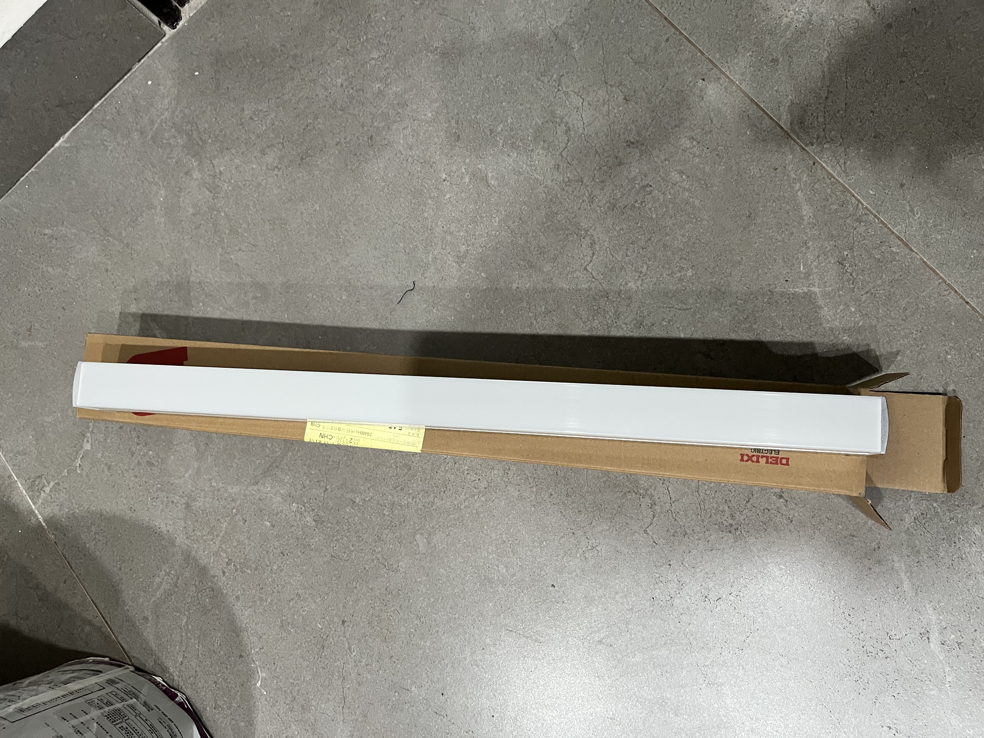 德力西（DELIXI）LED镜前灯 浴室卫生间防水壁灯化妆灯12W暖白光60厘米  实拍图