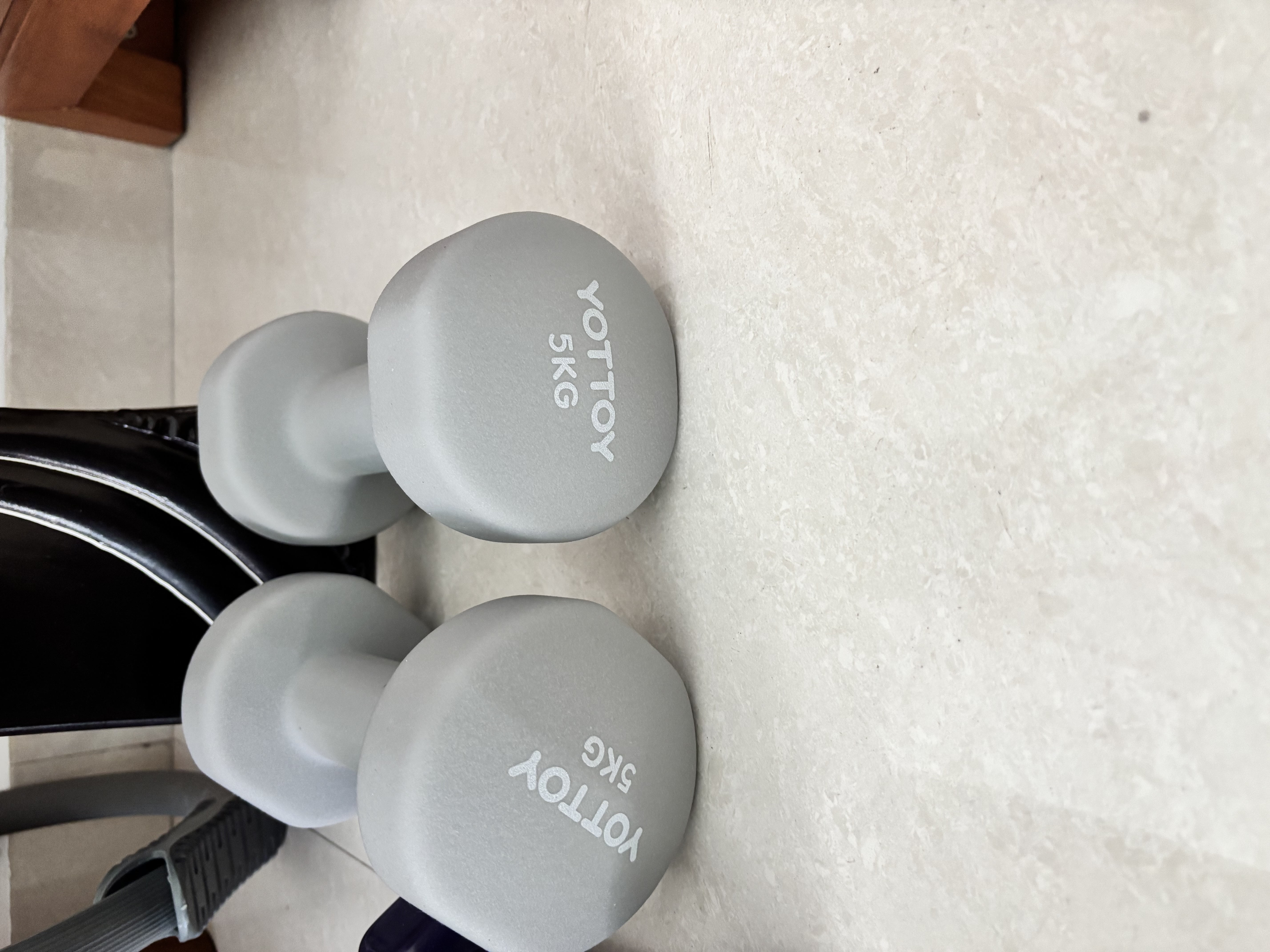 yottoy哑铃男士家用浸塑实心力量训练肌肉塑形健身器材铸铁【京东专供】 实拍图