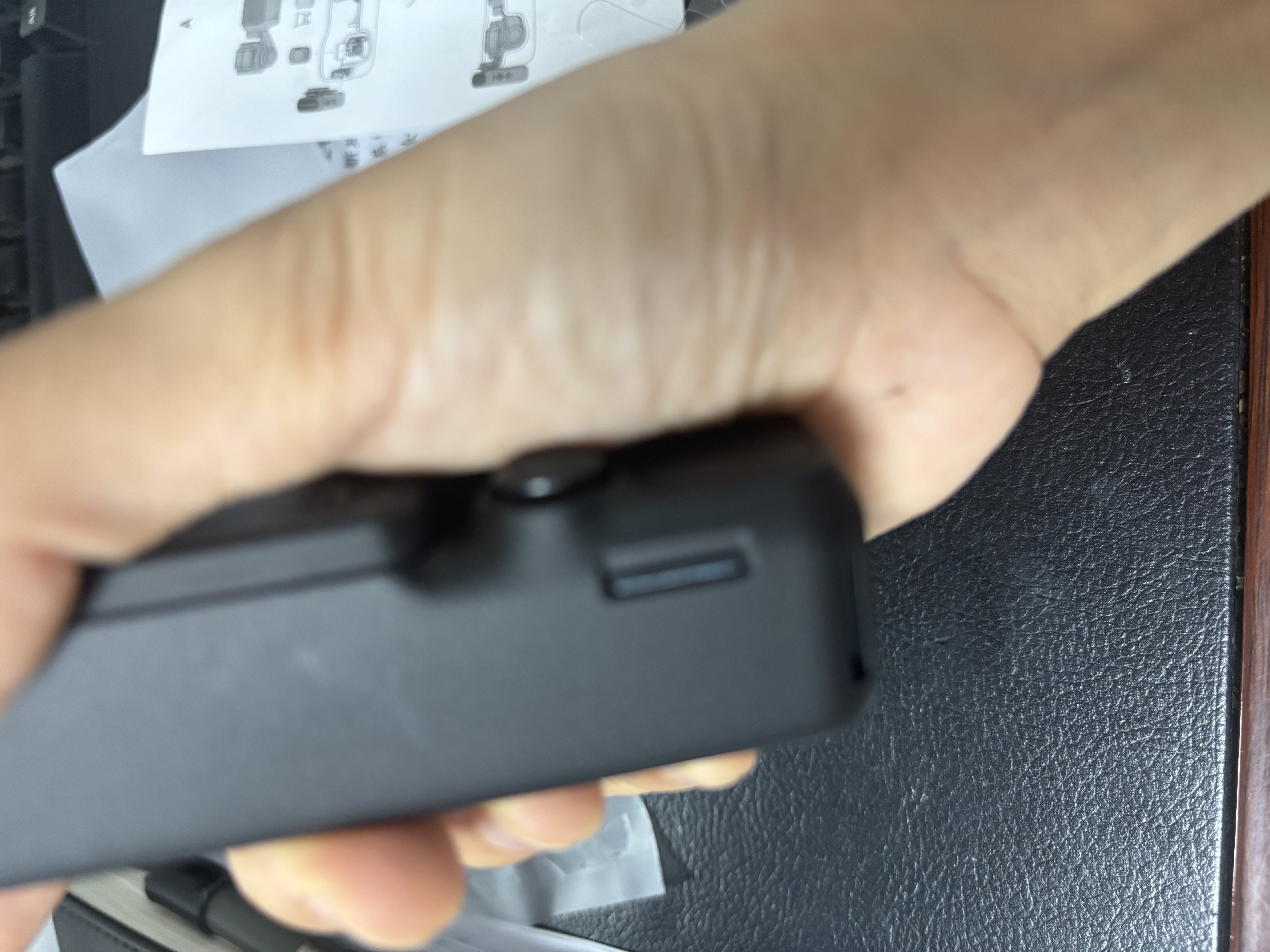 大疆 DJI Osmo Pocket 3 全能套装 一英寸口袋云台相机 OP灵眸手持数码相机 旅游vlog 便携美颜摄像 实拍图
