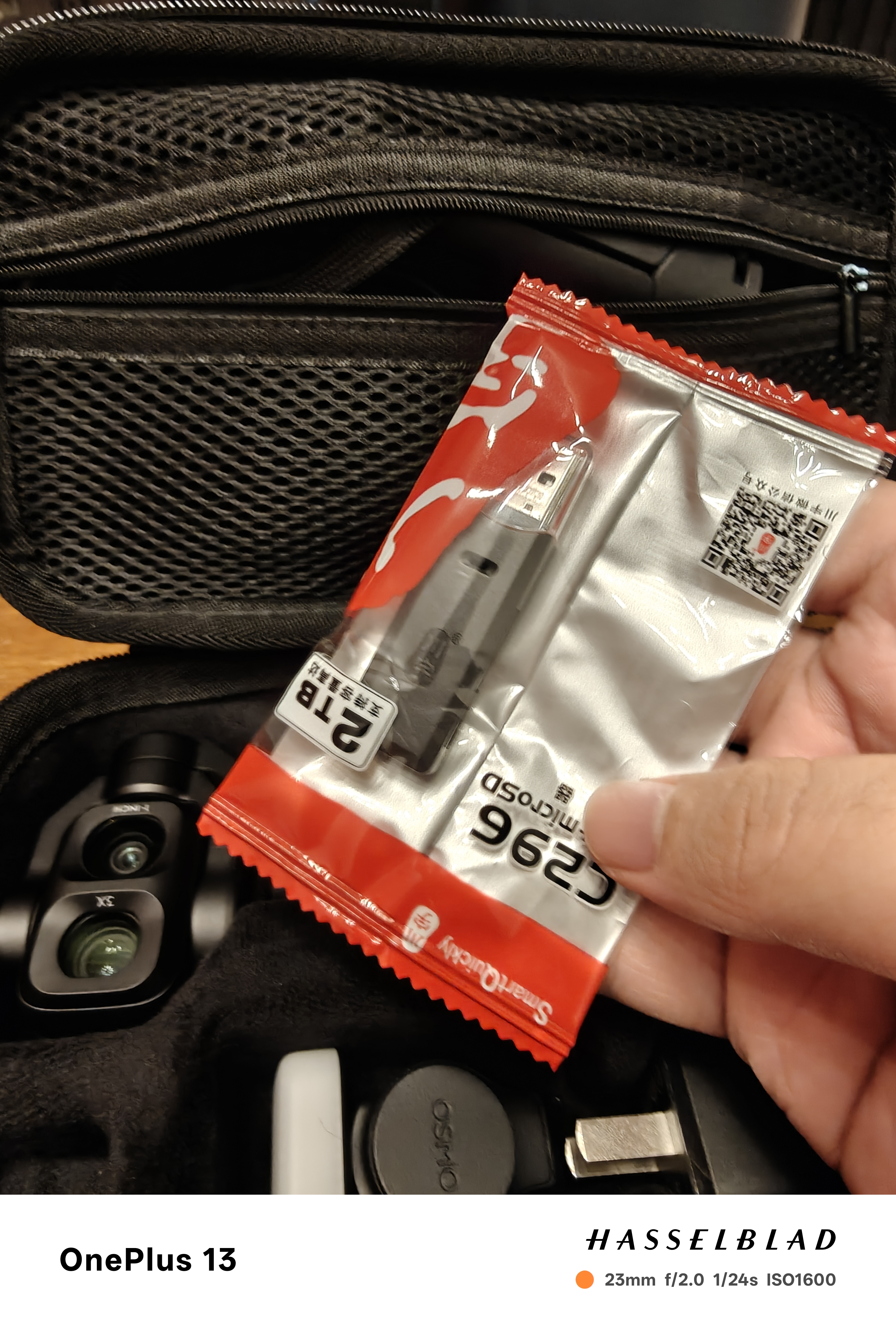 Sandisk闪迪256GB Type-C USB3.2 小神盾U盘 CZ530 读速400MB/s 适用轻薄笔记本电脑  大容量办公优盘 实拍图